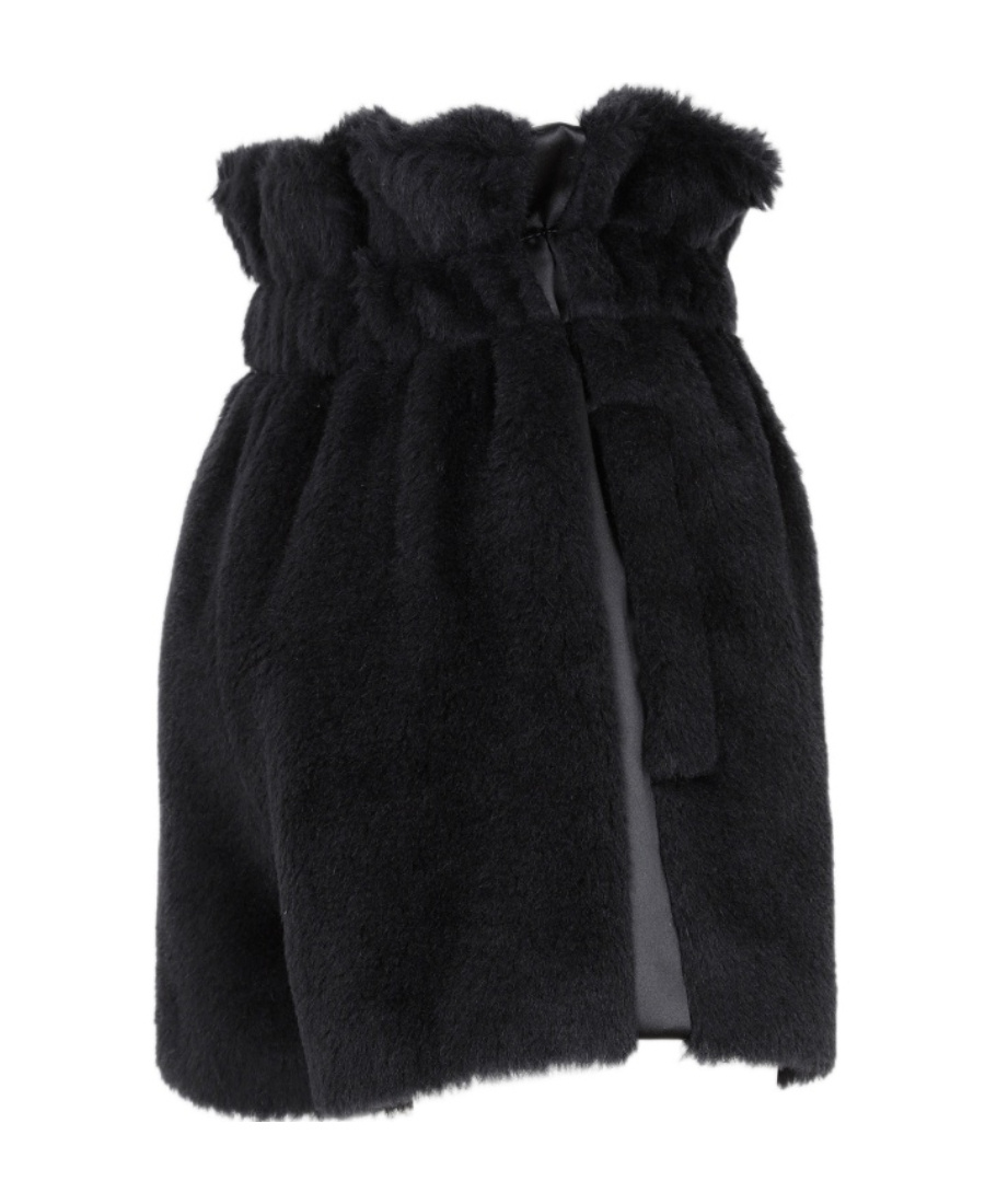 Max Mara Logo Plush Shorts In Black