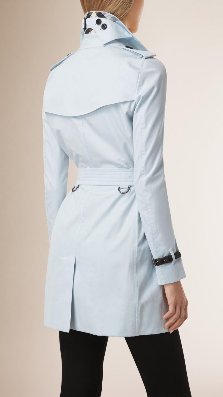 Burberry Double-breasted Open And Close Lapel Trench Coat In Blue