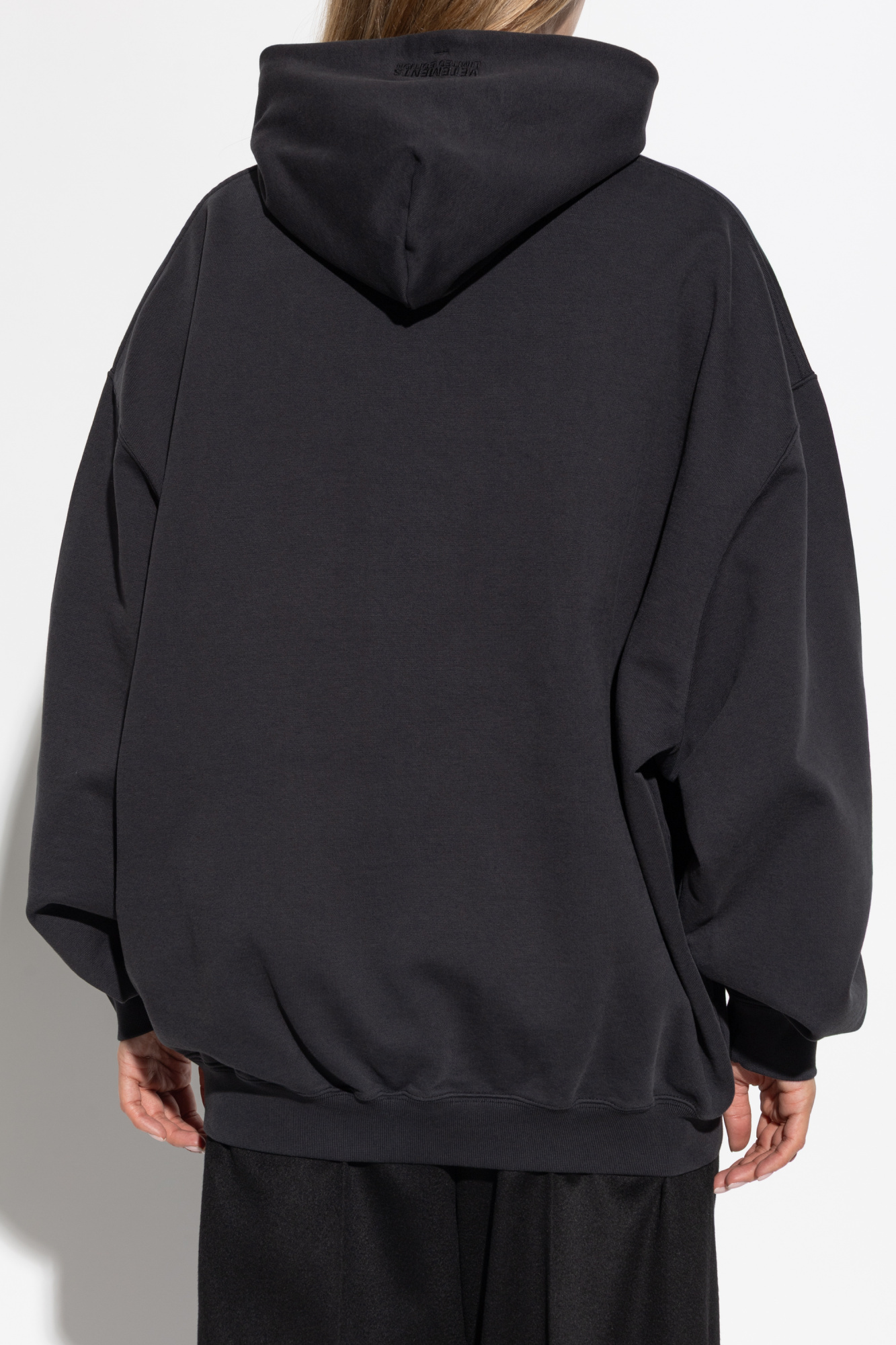 Vetements Long Sleeve Sweatshirt In Black