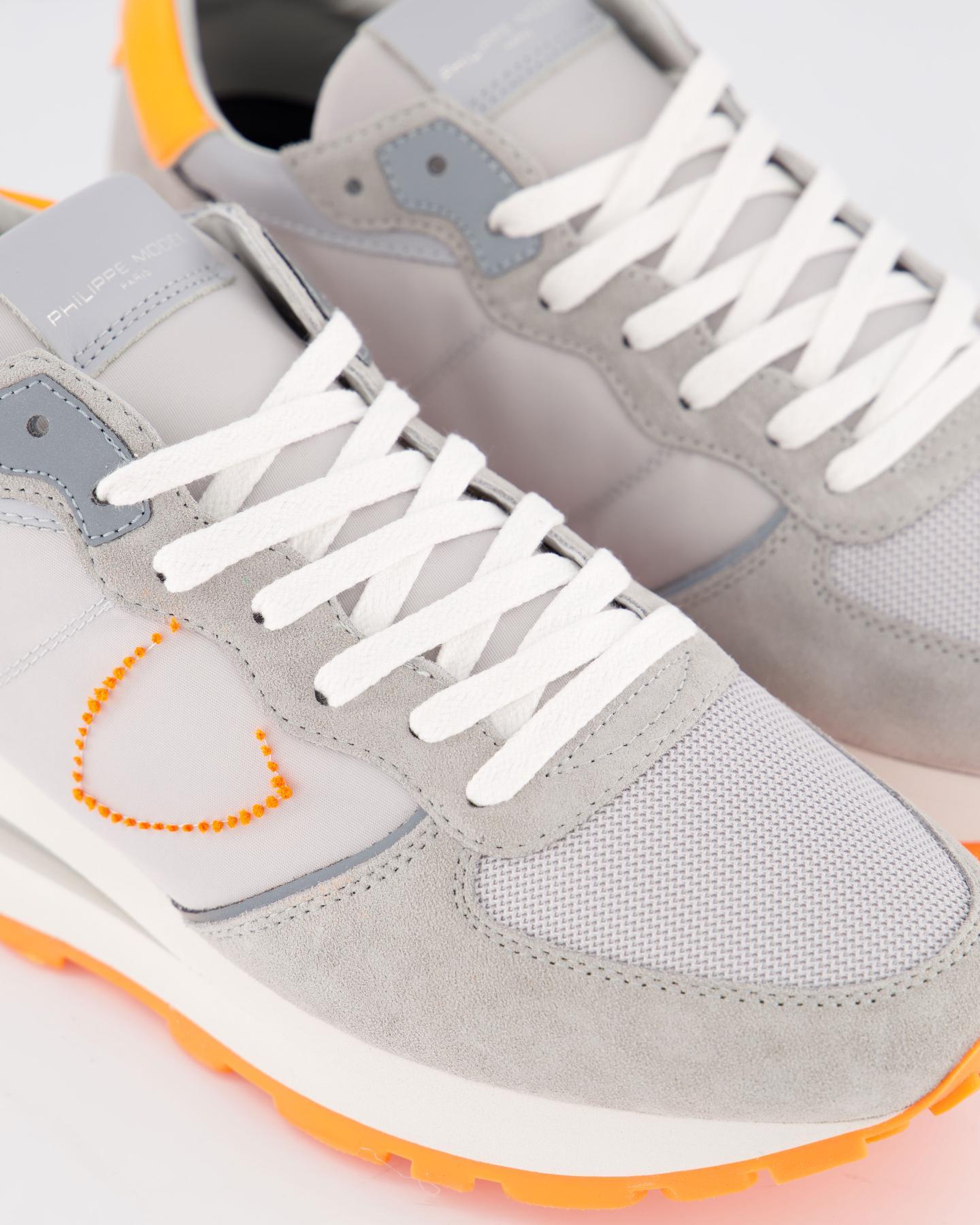 Philippe Model Round-head Sneakers In White