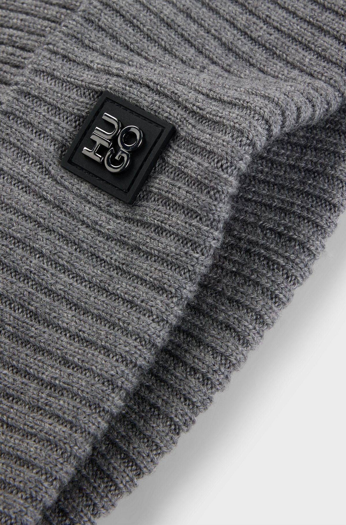 Hugo Boss Knitted Wool Hat In Gray
