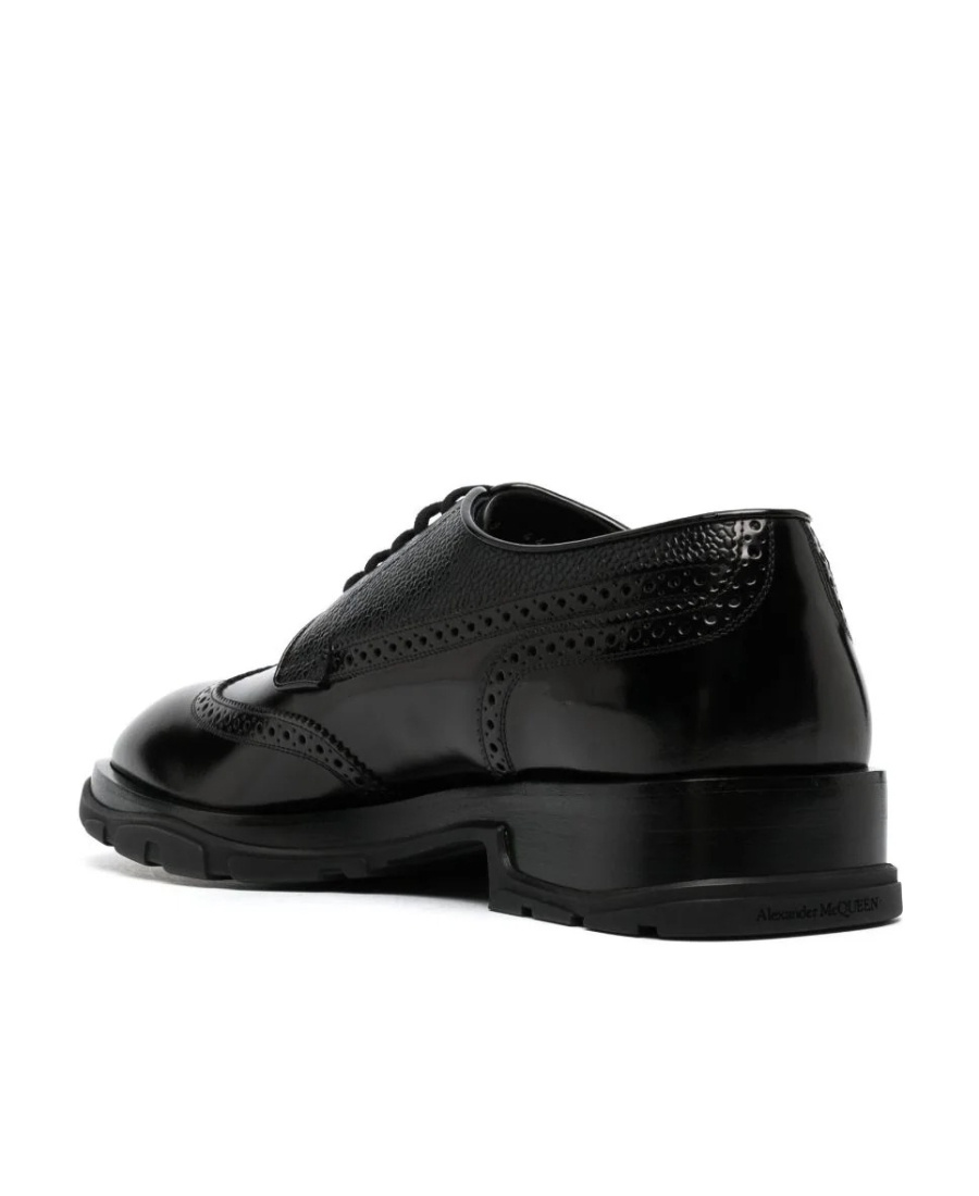 Alexander Mcqueen Round Head Lace-up Business Shoes In Black