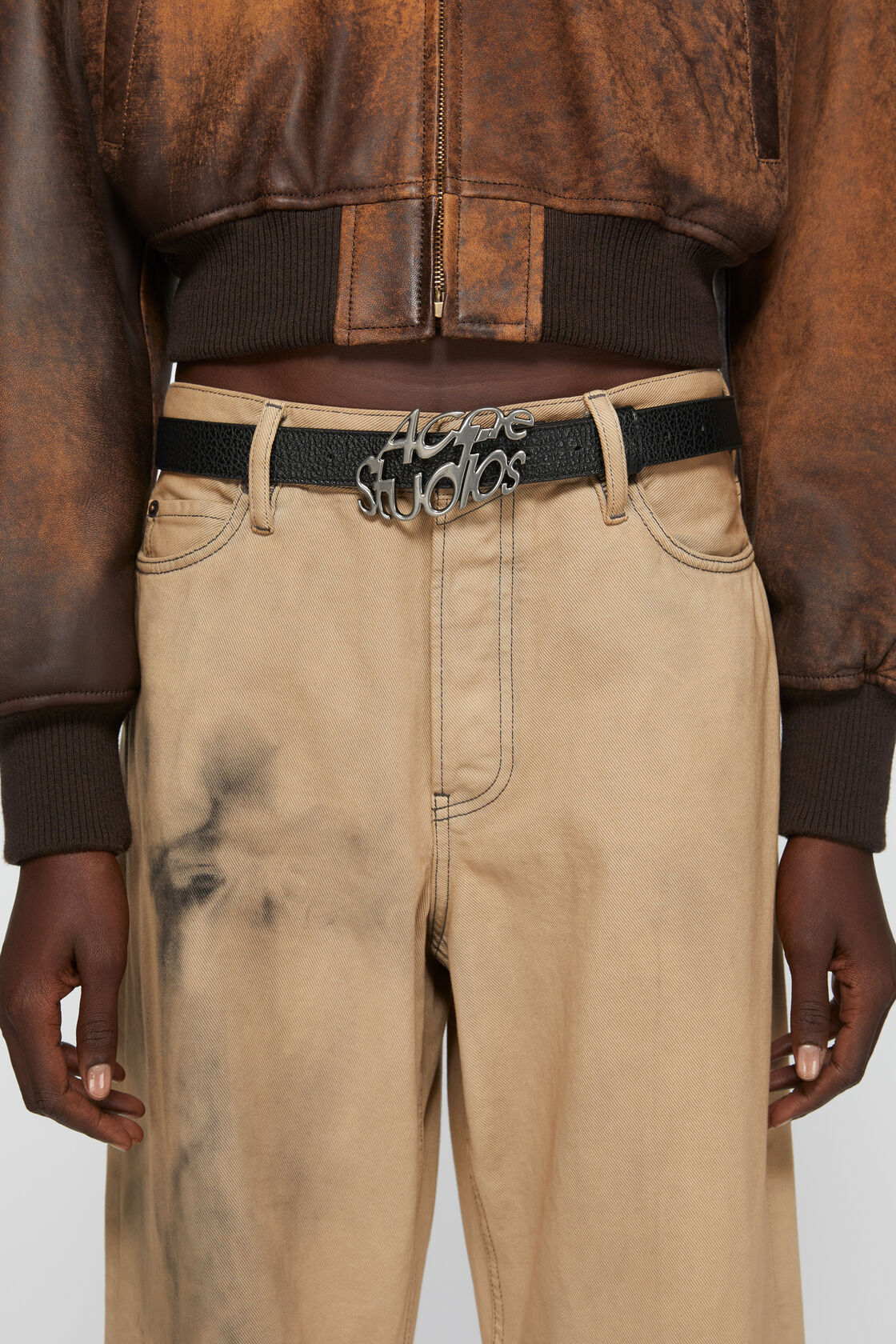 ACNE STUDIOS LOGO-PLAQUE LEATHER BELT