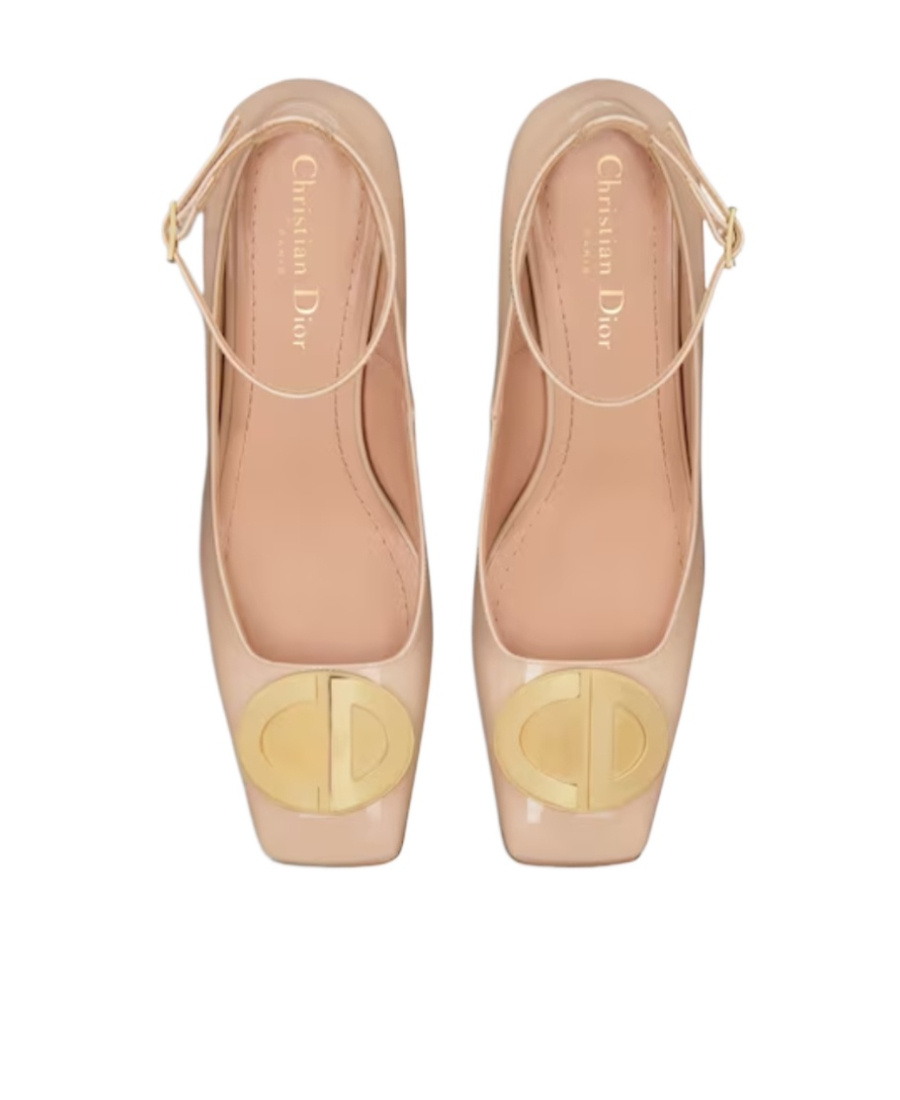 Dior Cd Logo Clasp High Heels In Nude
