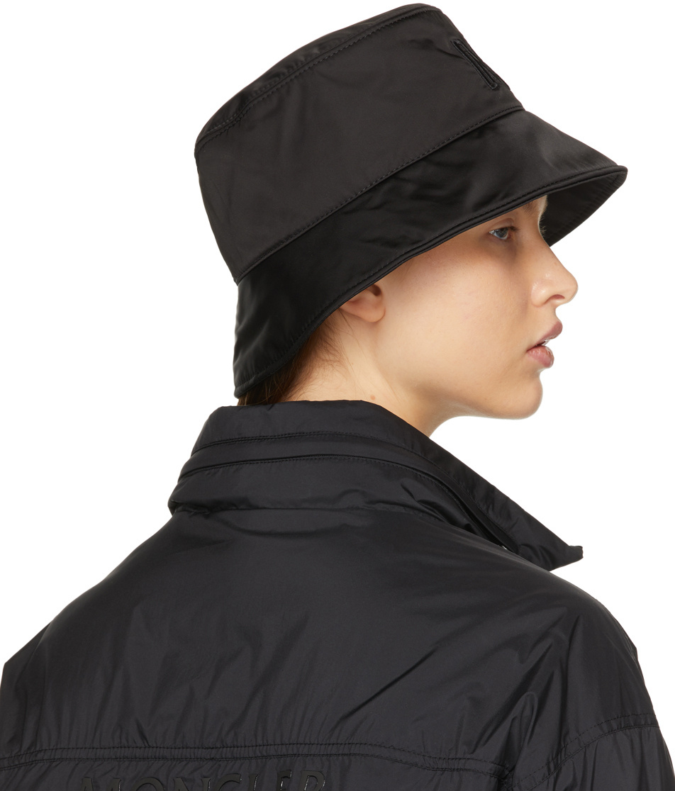 Moncler Logo-embroidered Gabardine Bucket Hat In Black