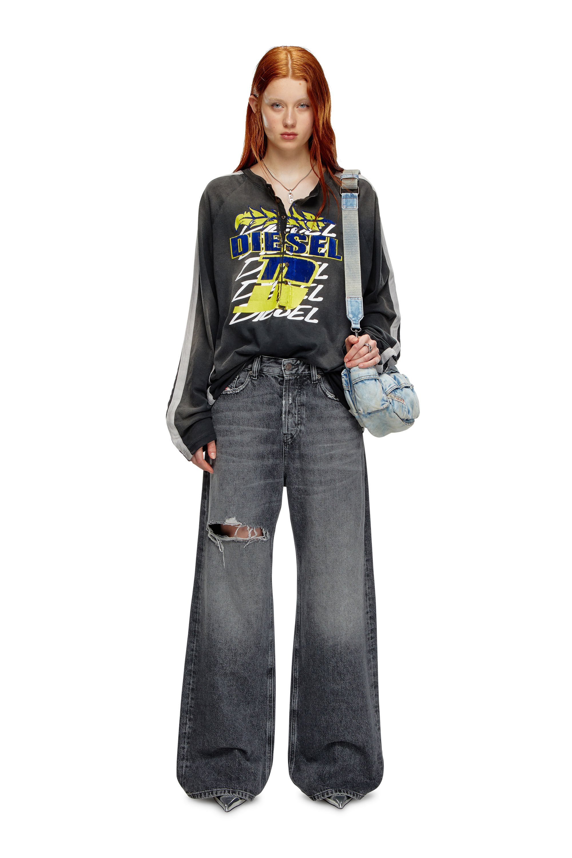 Diesel 1996 D-sire Low-rise Wide-leg Jeans In Black