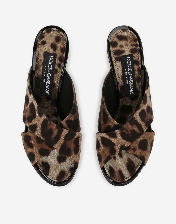 Dolce & Gabbana Stiletto-mules Mit Leoparden-print In Black