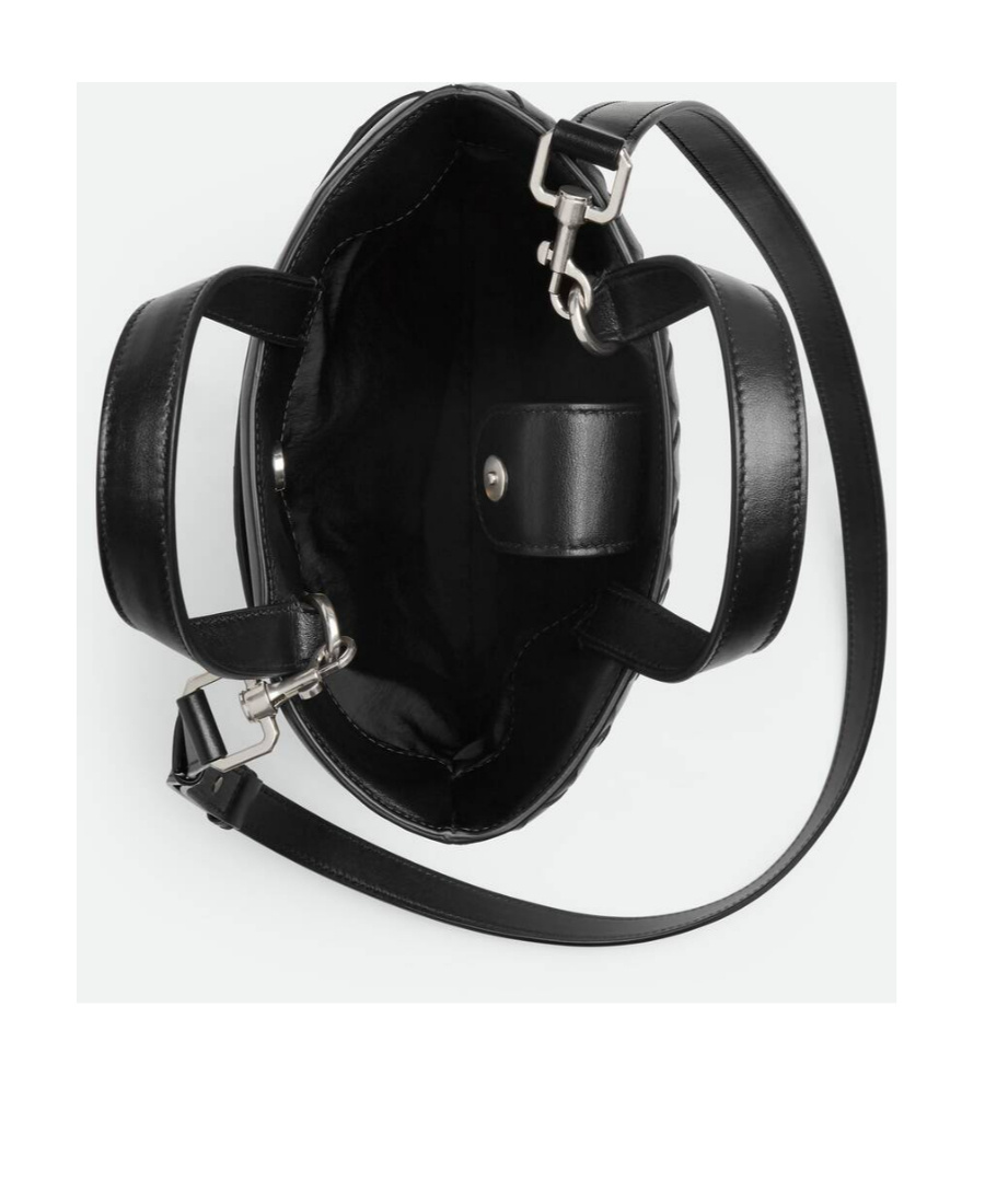 Bottega Veneta Intrecciato Woven Shoulder Bag In Black