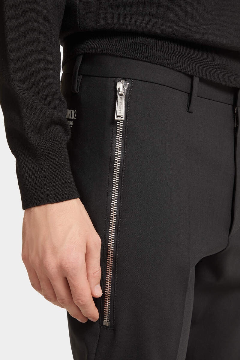 Dsquared2 Logo-print Tapered Trousers In Black