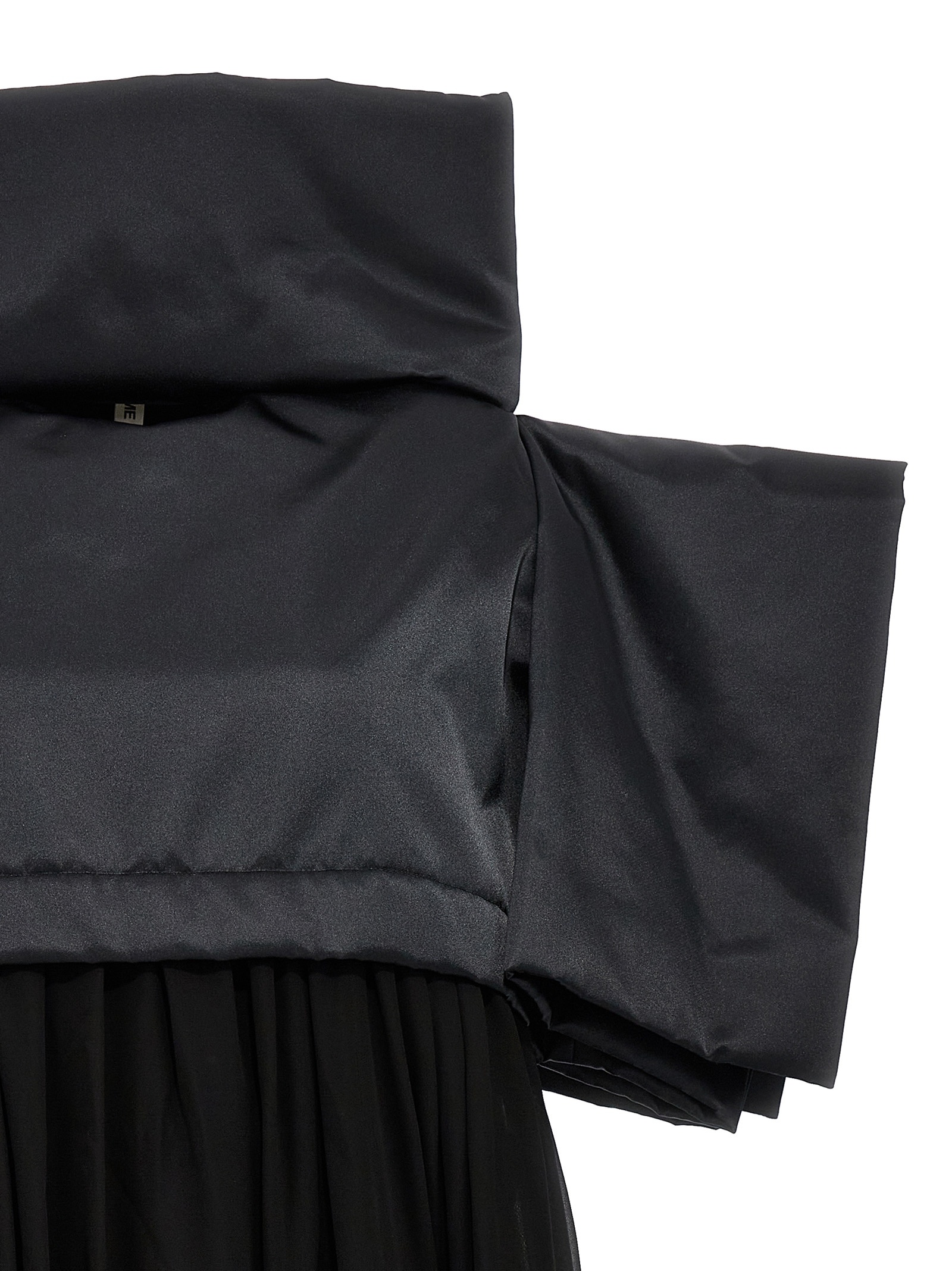 Comme Des Garçons Wide-sleeves Puffball Midi Dress In Black