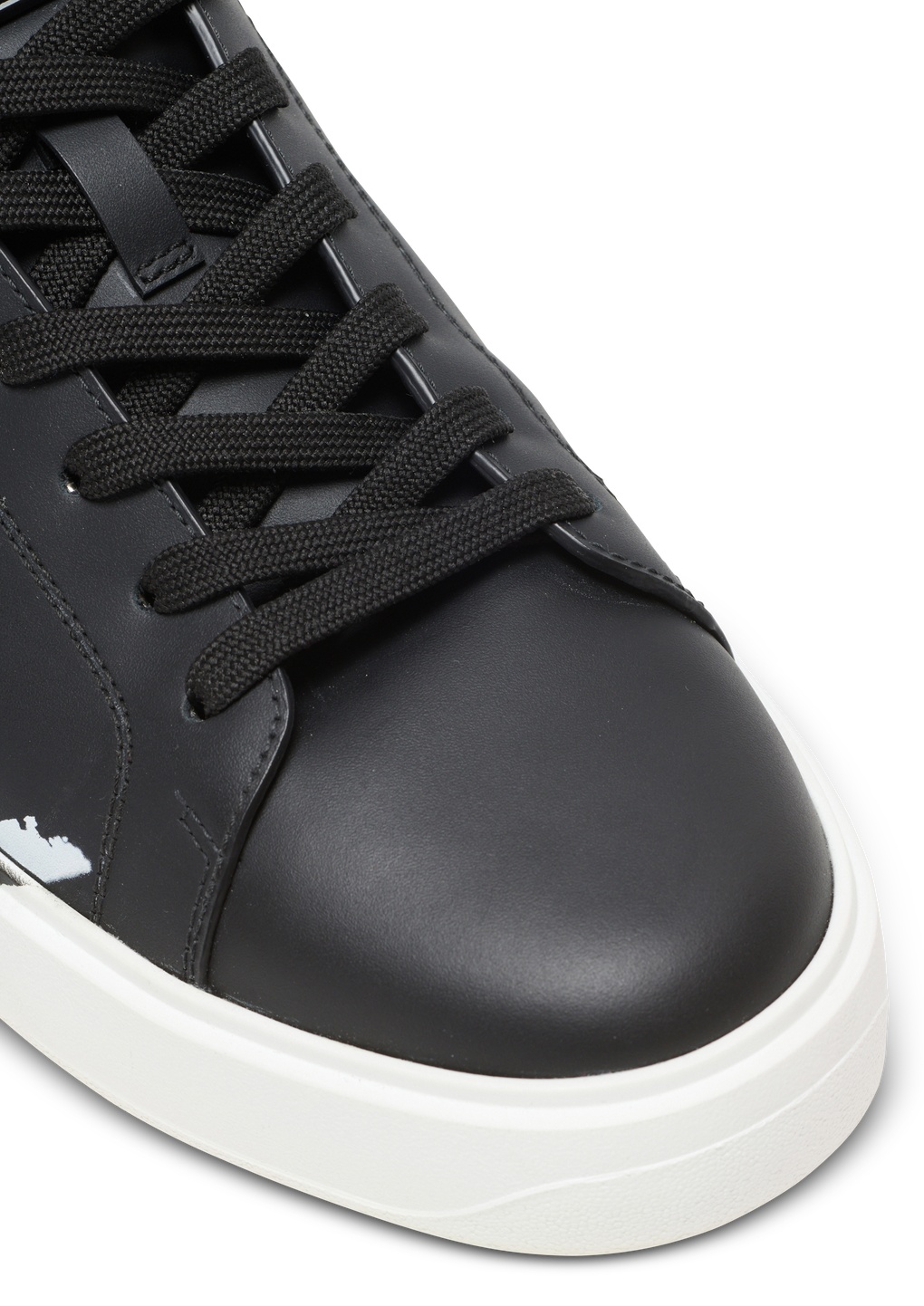 Balmain Rubber Sole Round Toe Low-top Sneakers In White
