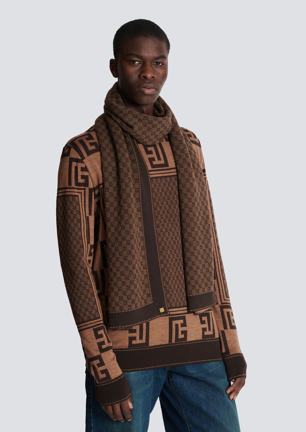 Balmain Monogram-pattern Fine-knit Scarf In Black