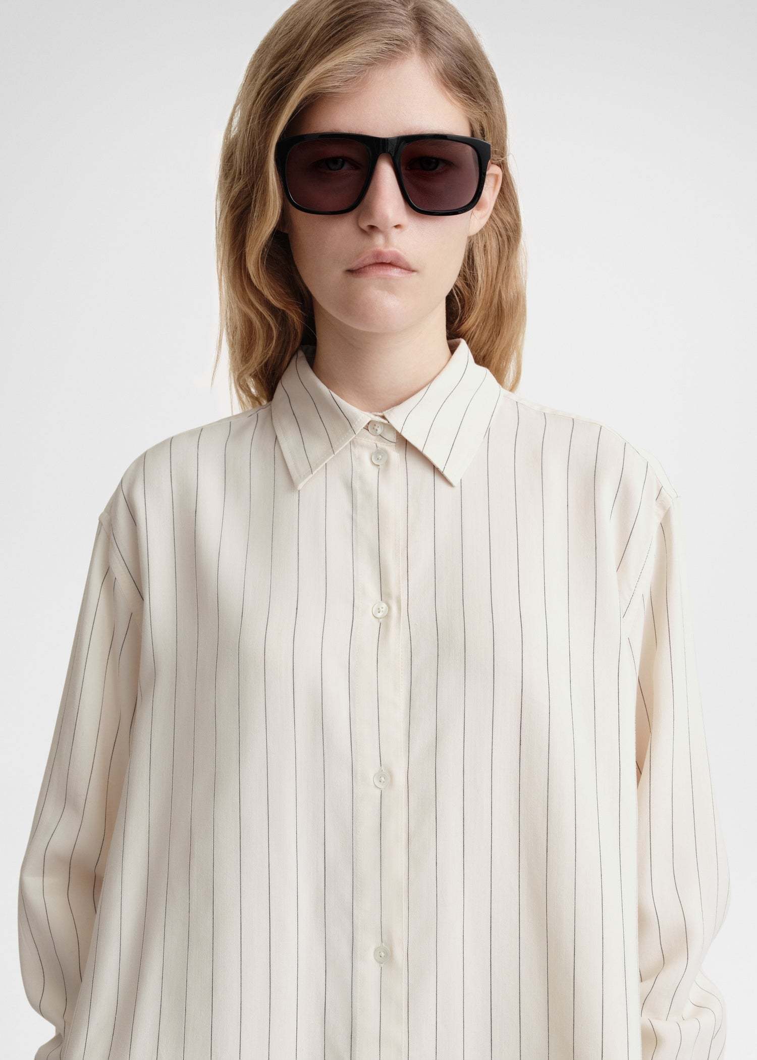 Totême Round Hem Pinstriped Shirt In White