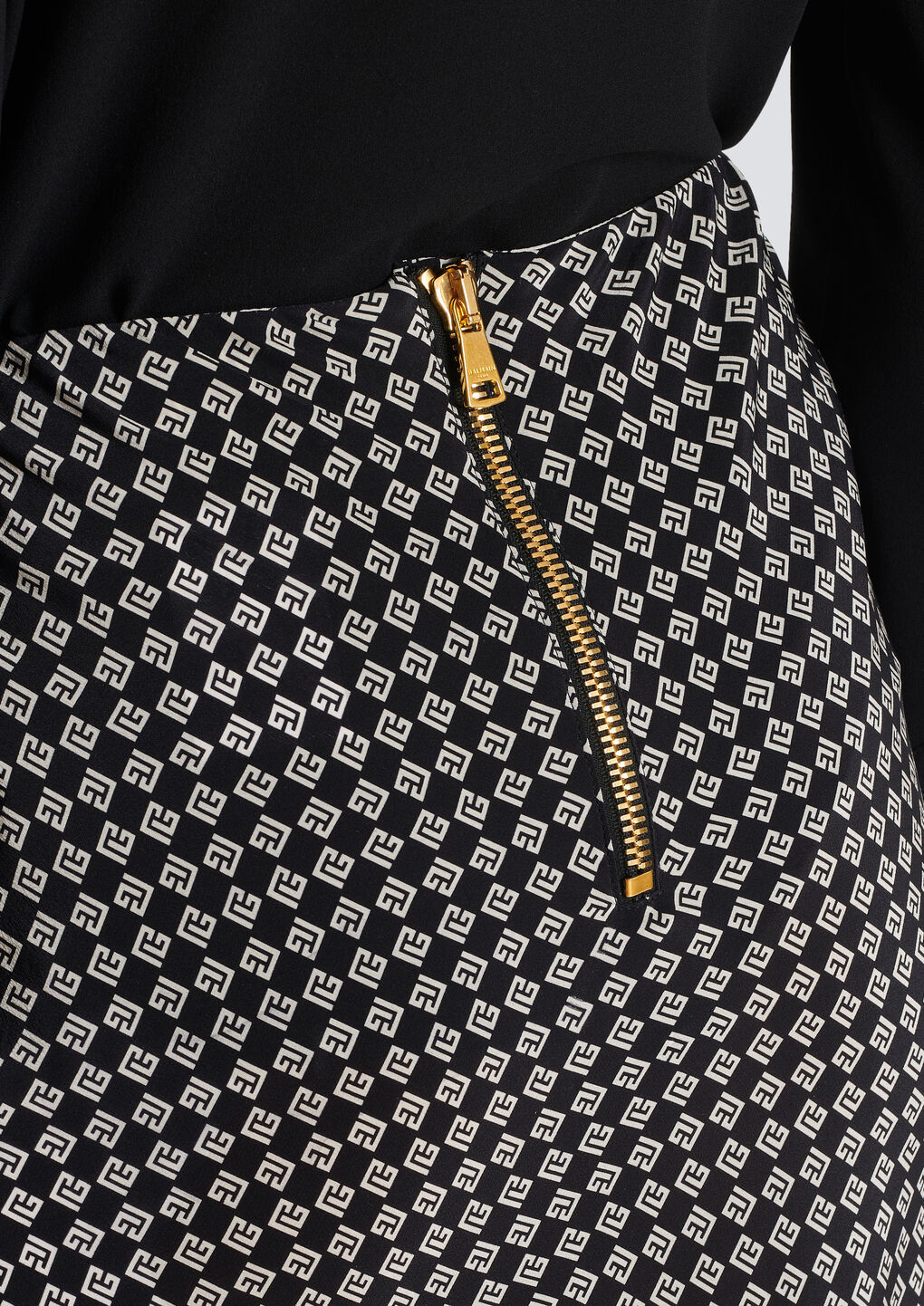 Balmain Fringed Paisley-print Silk Miniskirt In Black