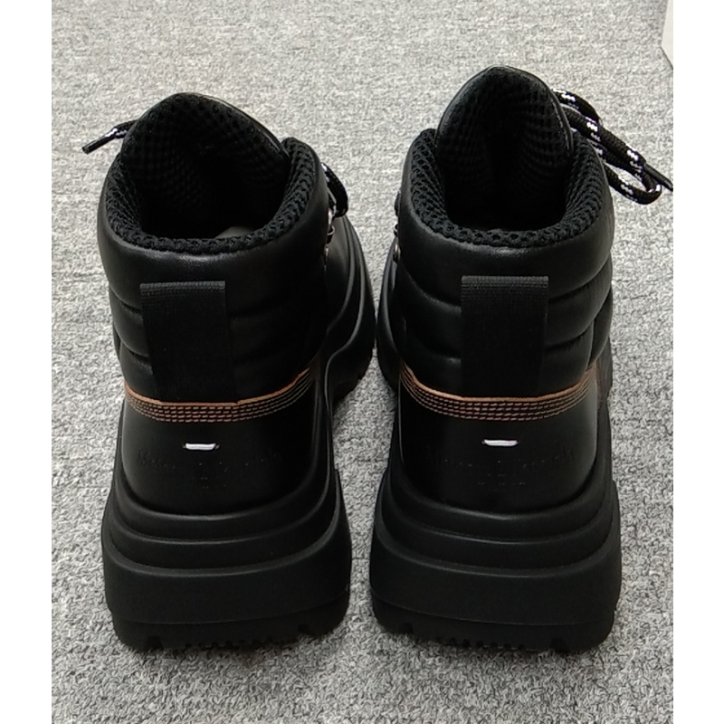 Maison Margiela Lace-up Boots In Black