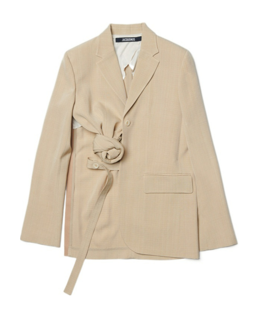 Jacquemus Baccala Asymmetric Cropped Blazer In Nude