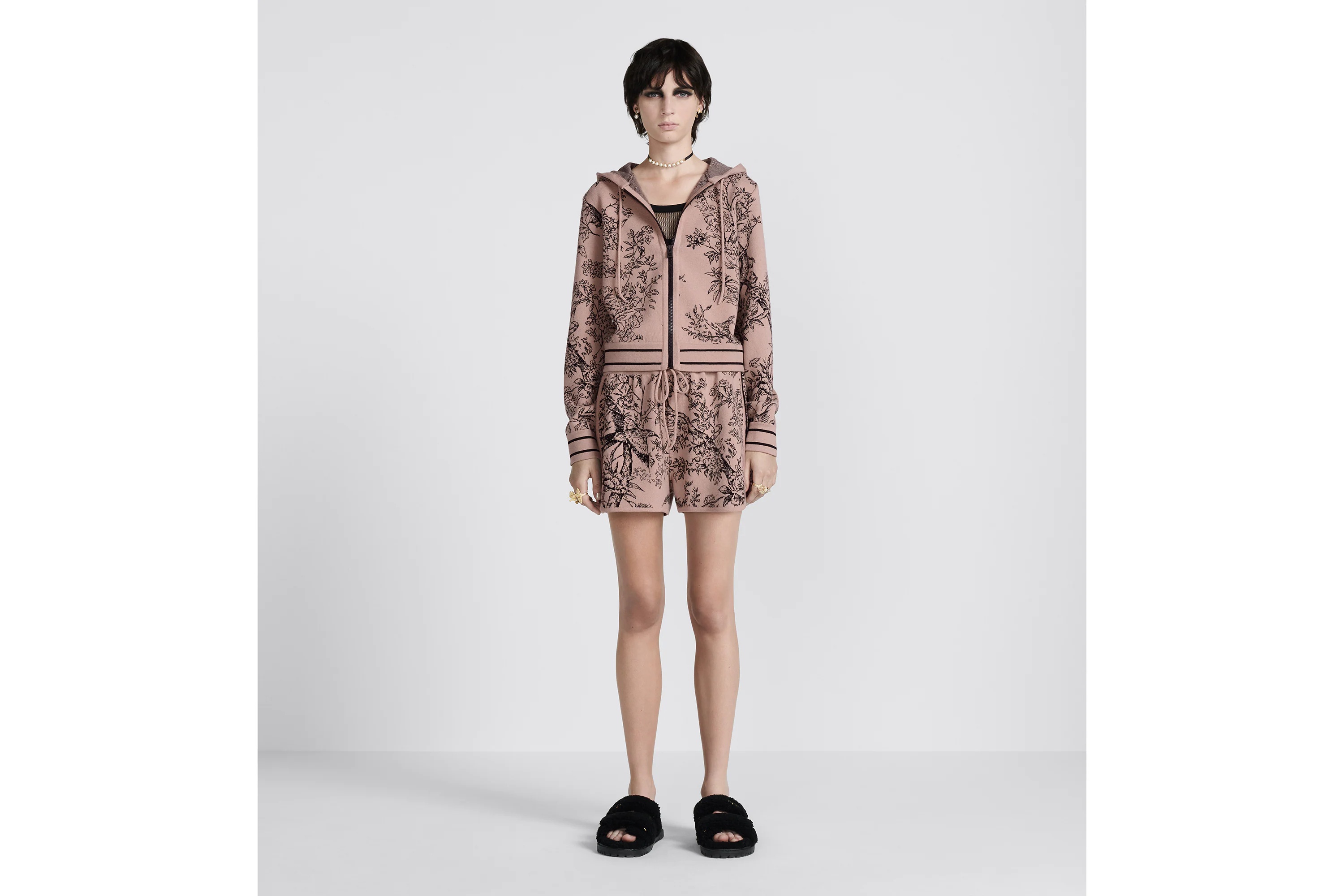 Dior Chez Moi Shorts In Pink