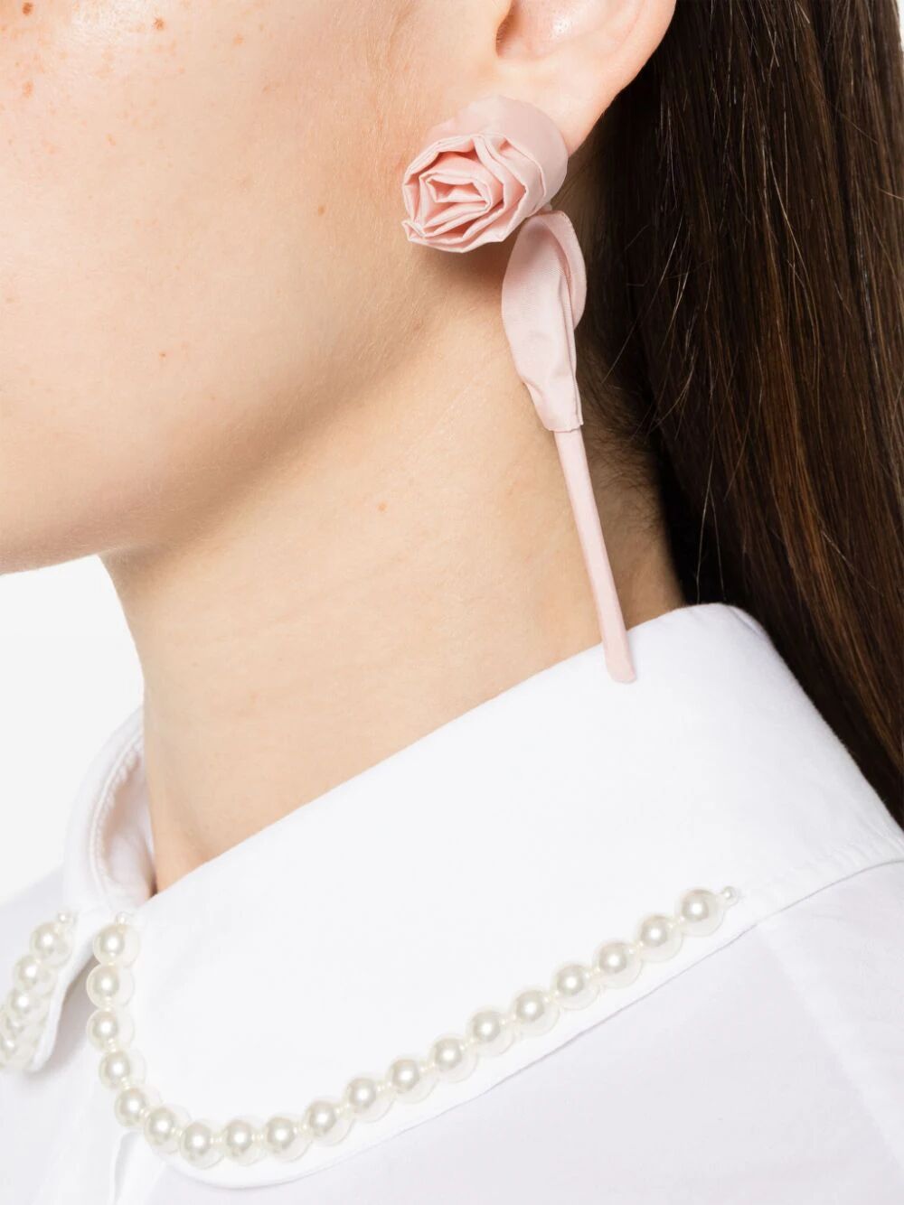 Simone Rocha Rose Drop Earrings In Pink