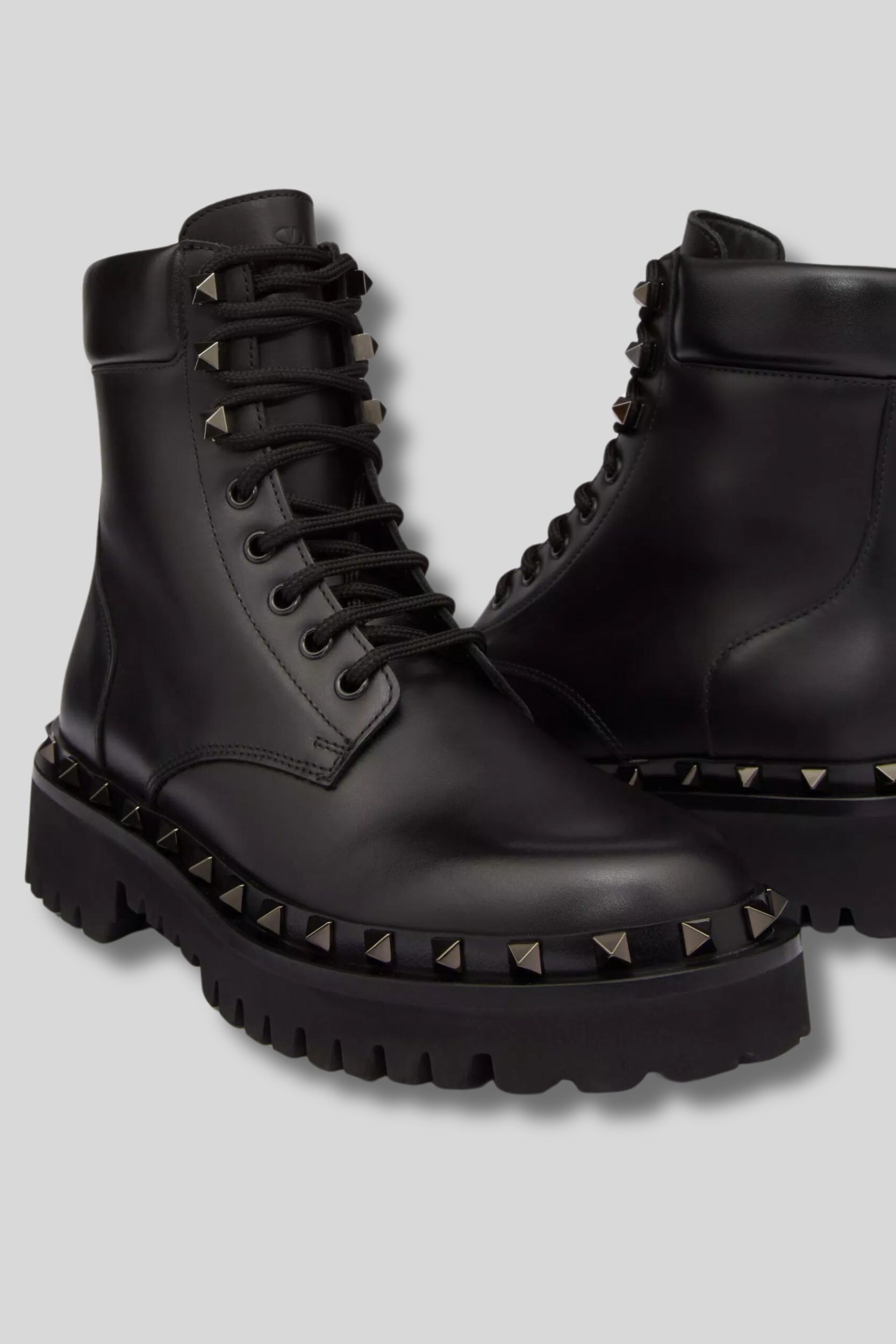 Valentino Lacing Short Boots In Black