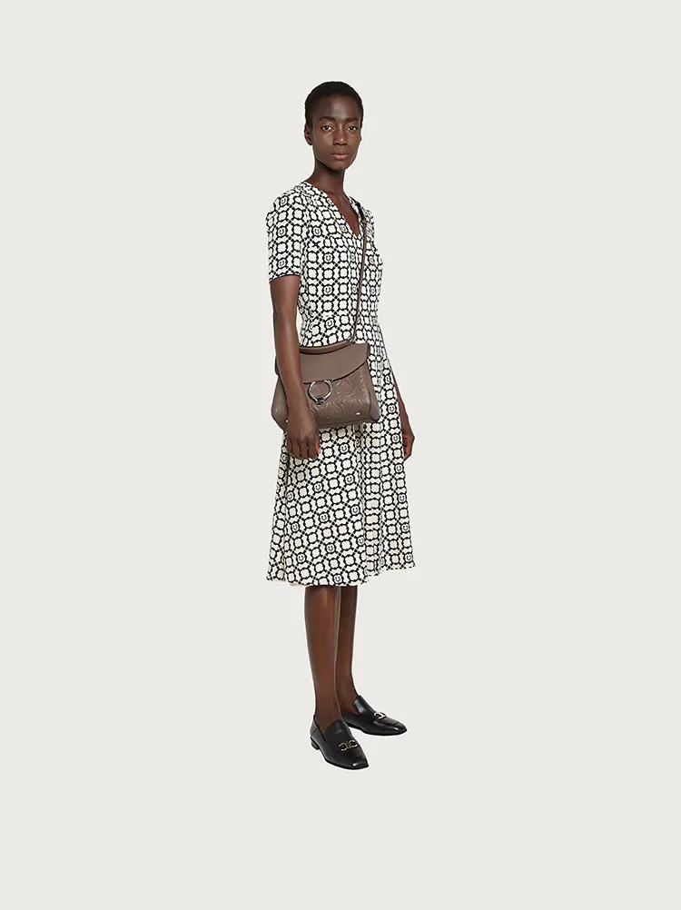 FERRAGAMO G VELA SHOULDER BAG