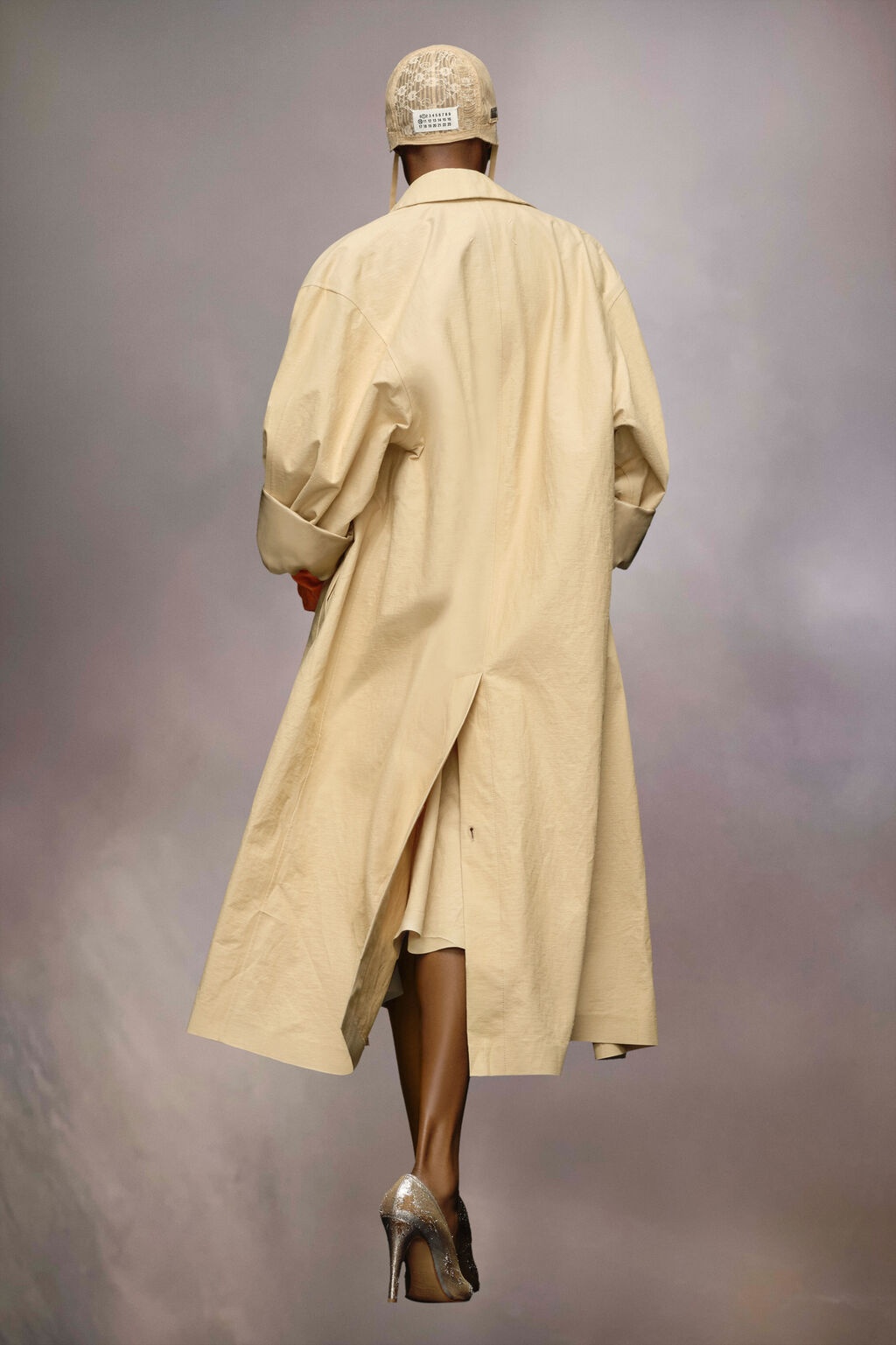 MAISON MARGIELA MAISON MARGIELA SINGLE-BREASTED MIDI TRENCH COAT