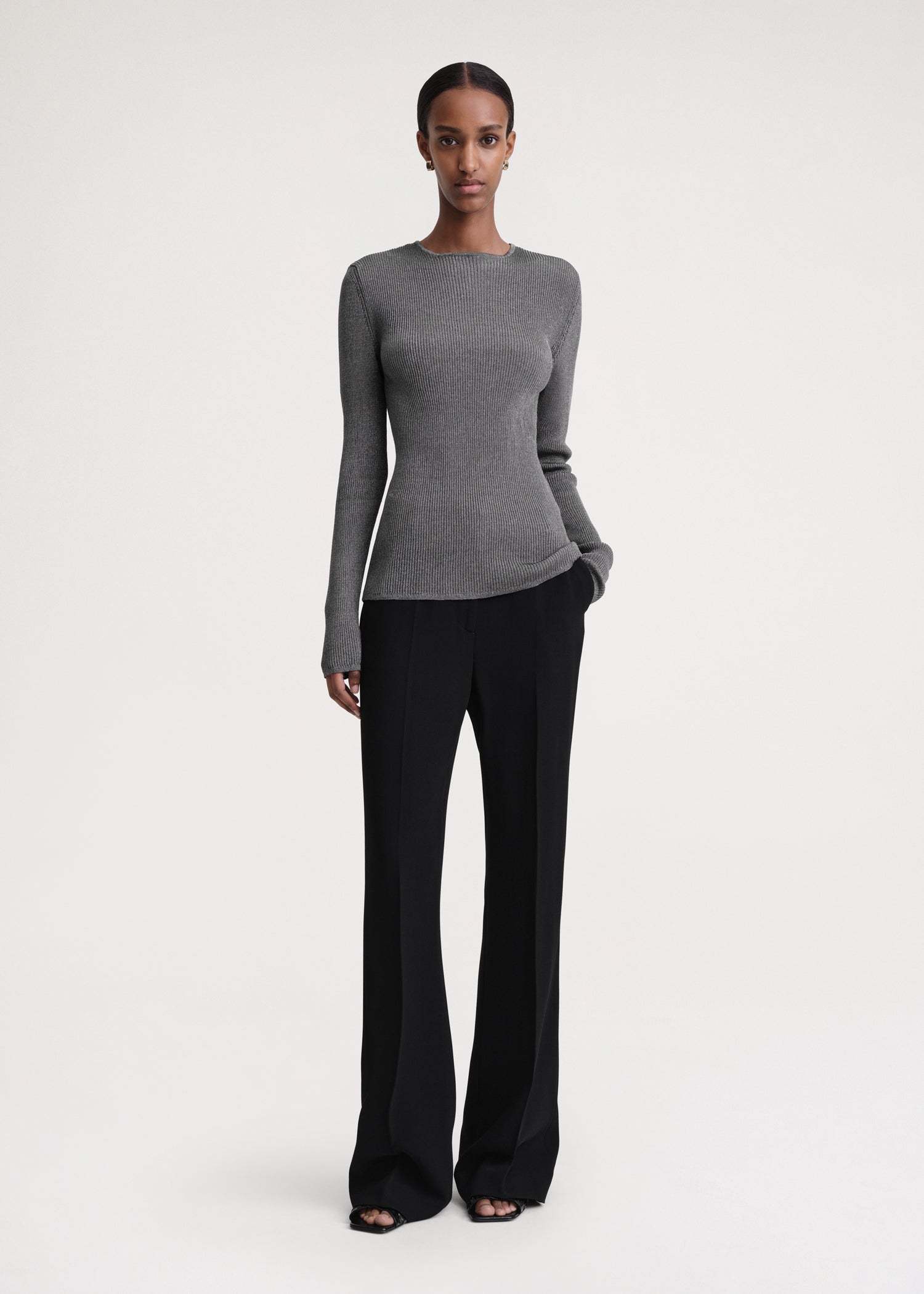 Totême Metallic Ribbed-knit Jumper In Gray