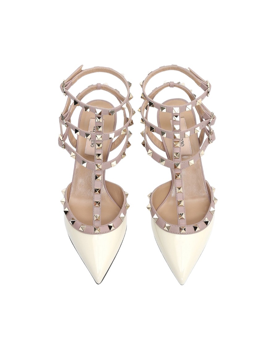 Valentino Rockstud 65 Patent Leather Pumps In Nude