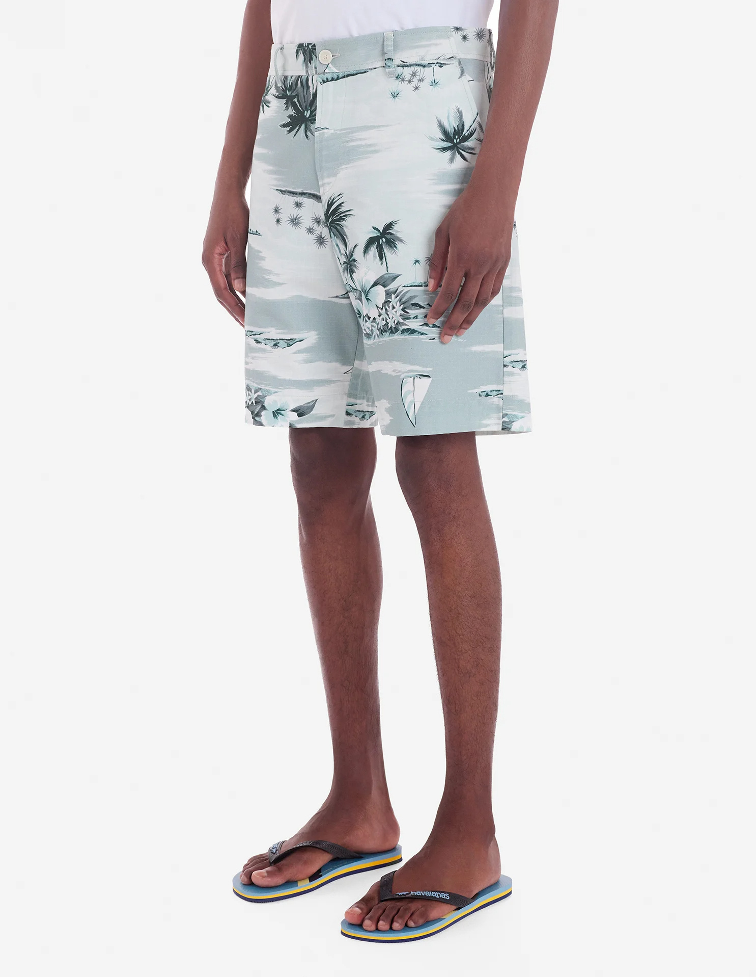 Shop Maison Kitsuné Hawaiian Landscape-print Deck Shorts In White