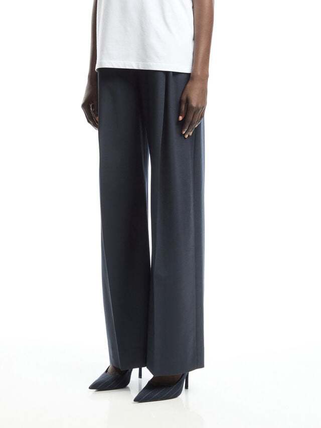 Victoria Beckham Belt-loop Casual Pants In Black