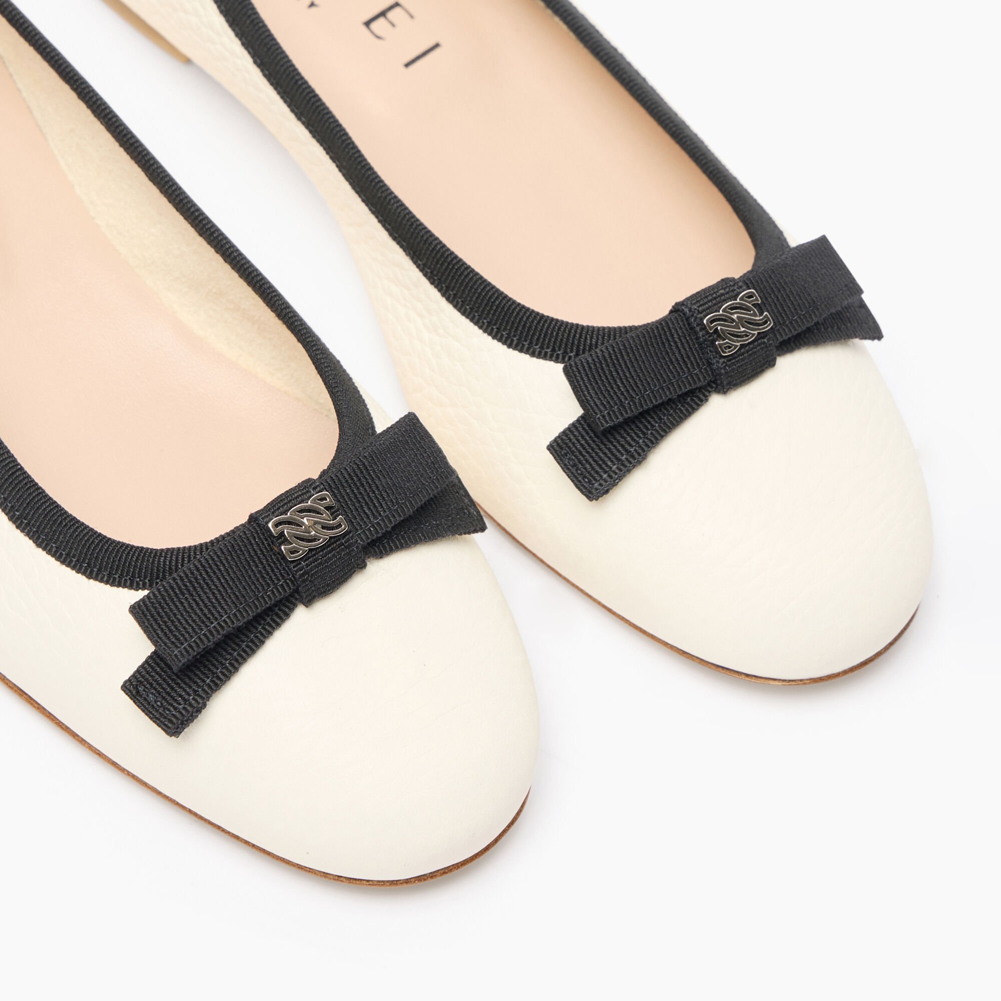 Casadei Leather Ballet Flats In White