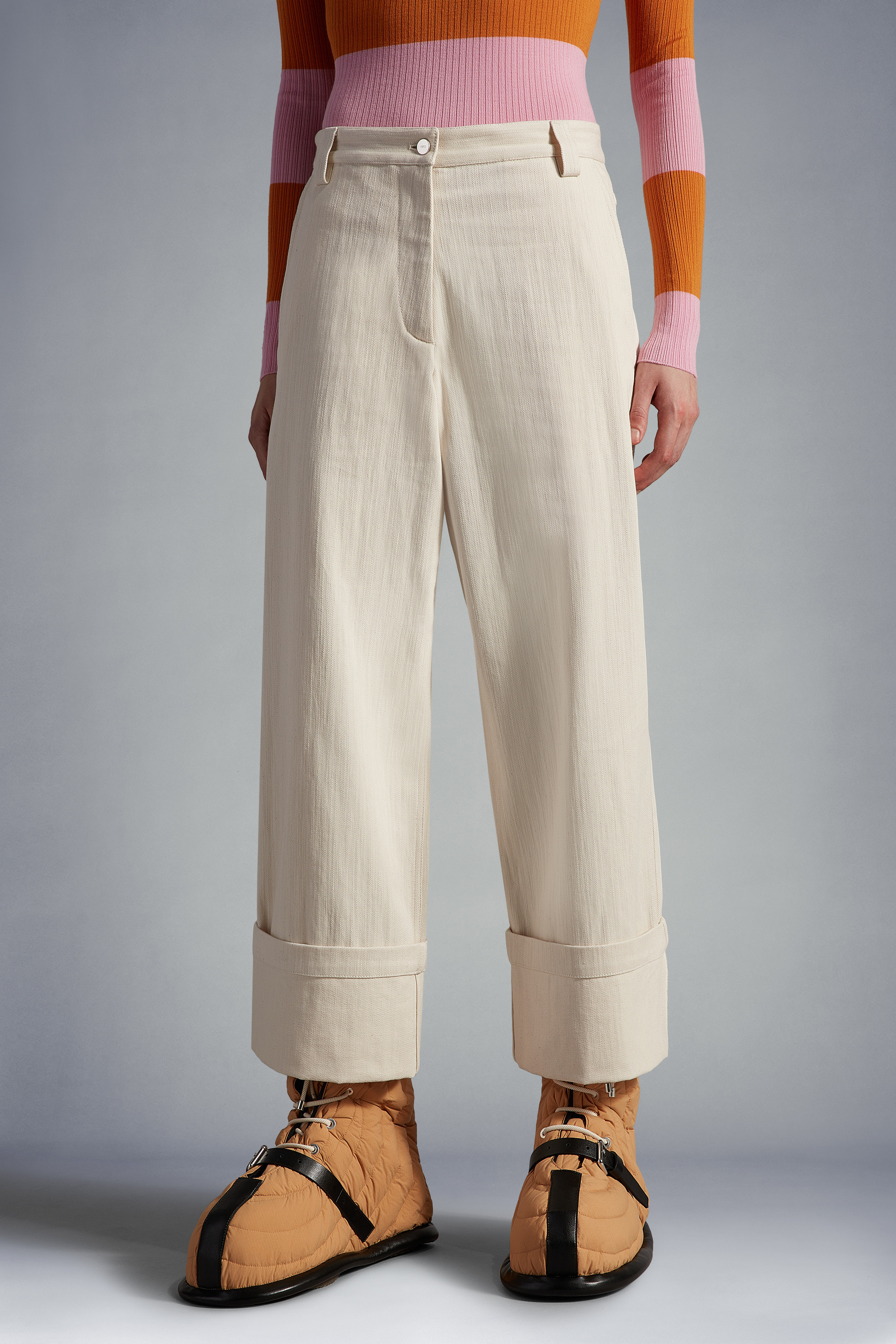 Moncler Cotton Bull Pants In Nude