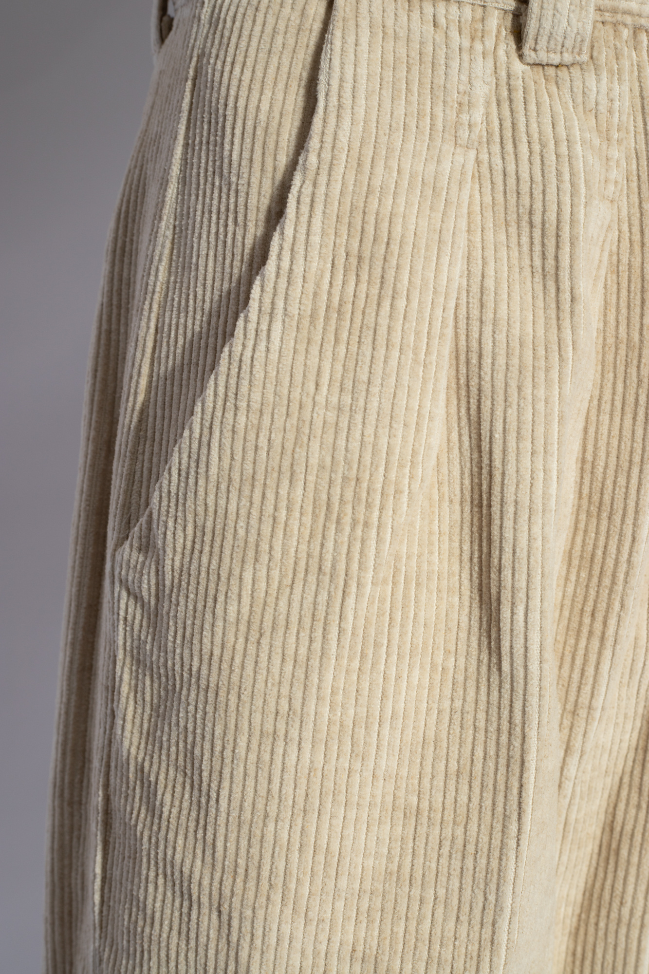 Apc Tressie Corduroy Trousers In Nude