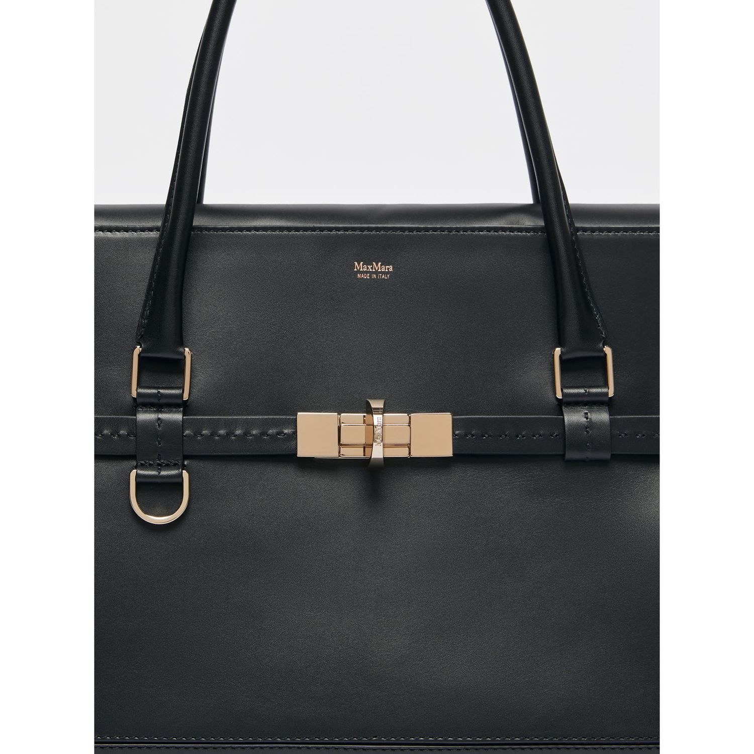 Max Mara Natural Leather Handbag In Black