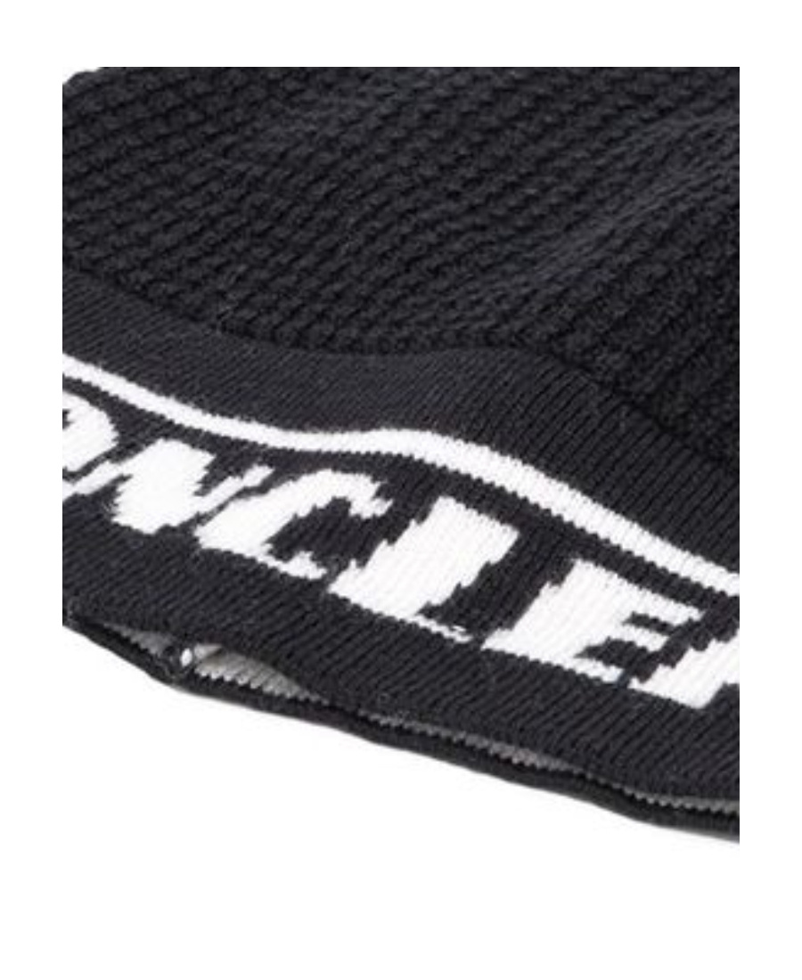 Moncler Black Logo Knitted Pullover Hat In Black
