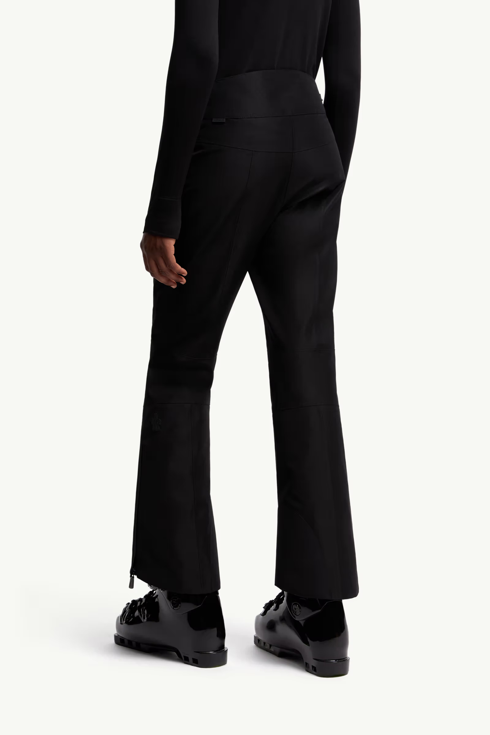 Moncler Padded Gore-tex Ski Pants In Black