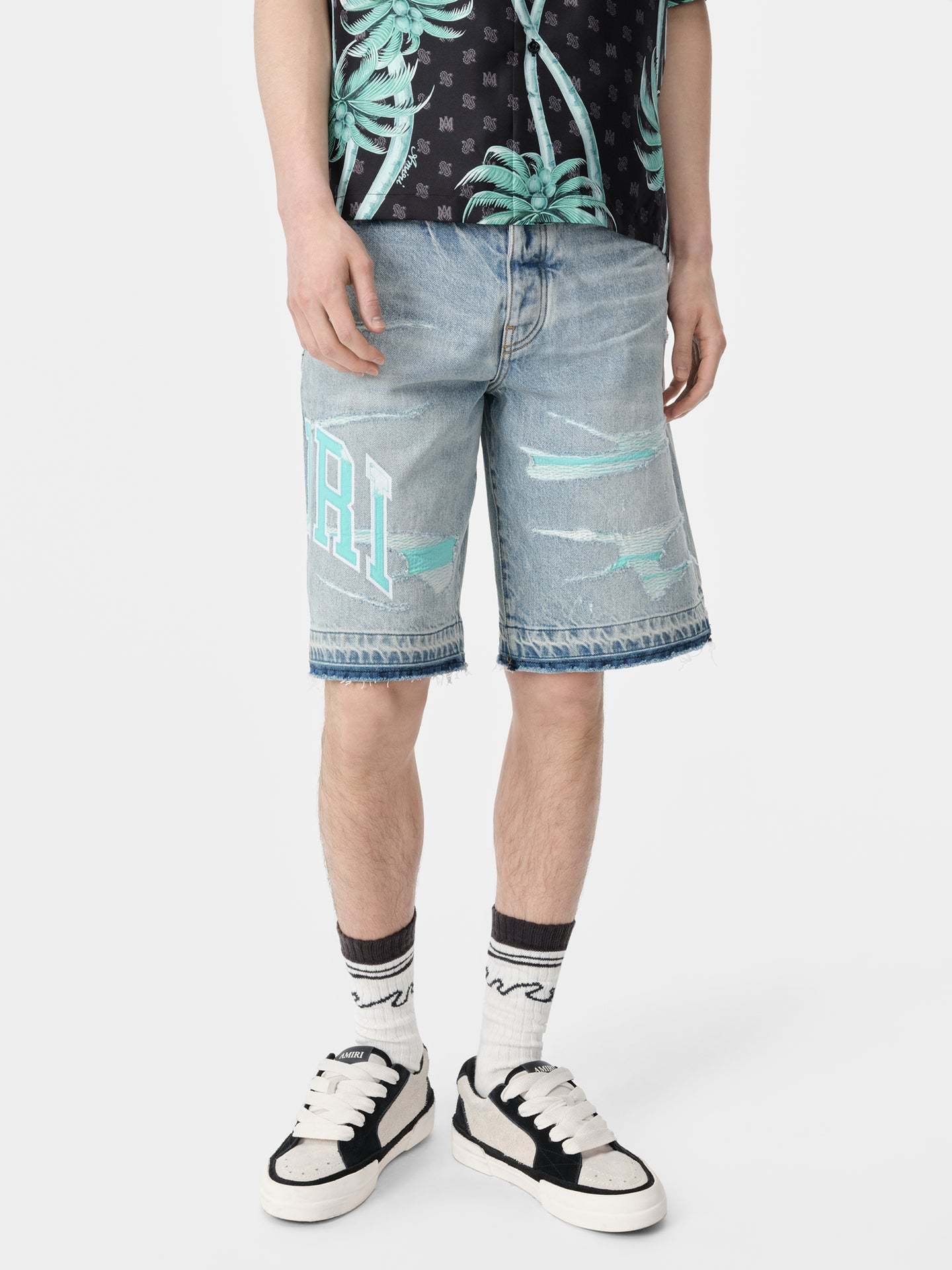 AMIRI VARSITY-LOGO DENIM SHORTS 