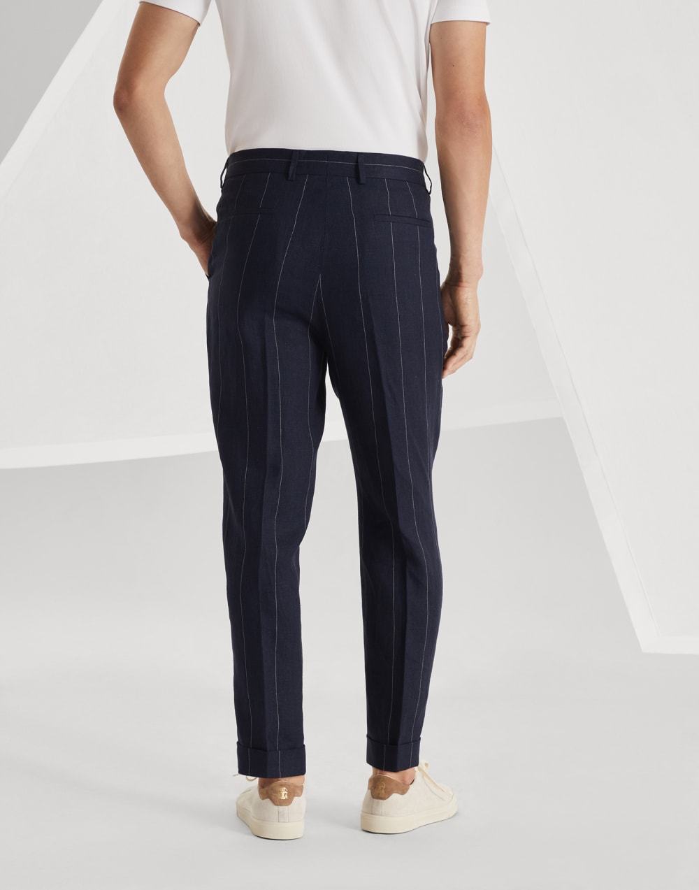 Brunello Cucinelli Pinstriped Tailored Pants In Navy Blue
