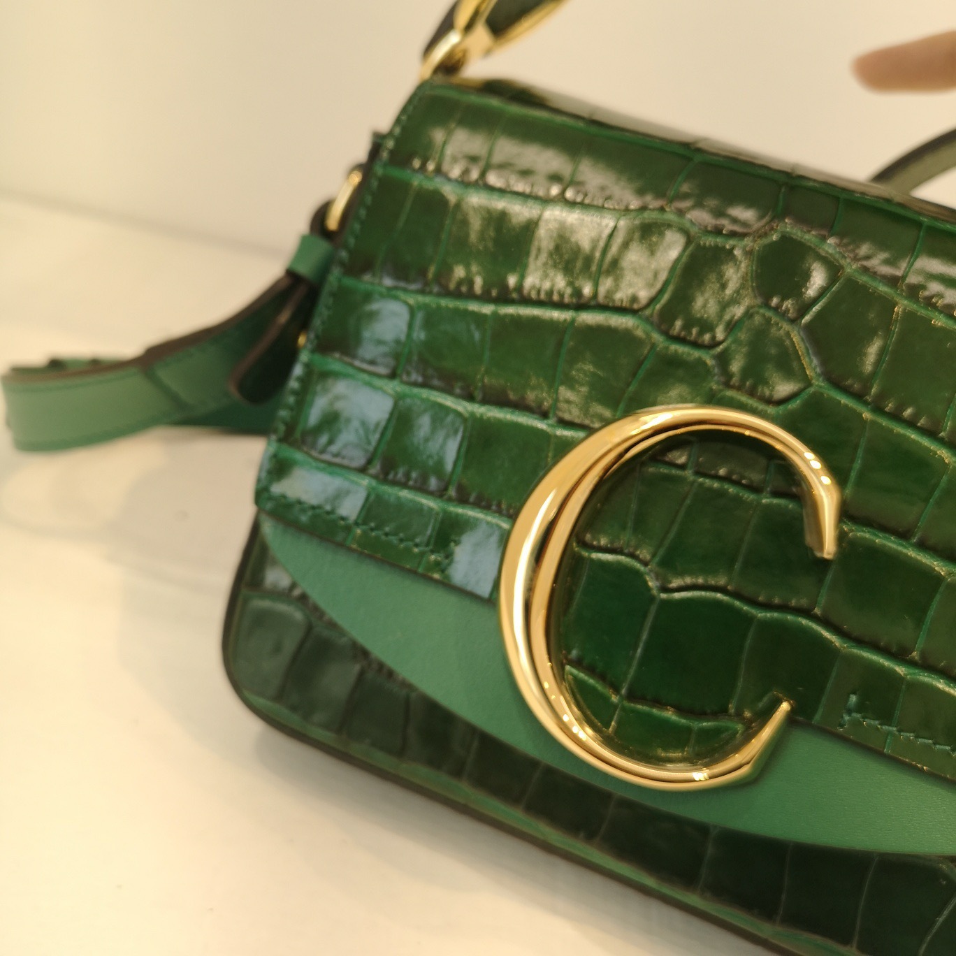 Chloé C Mini Crossbody Bag In Green