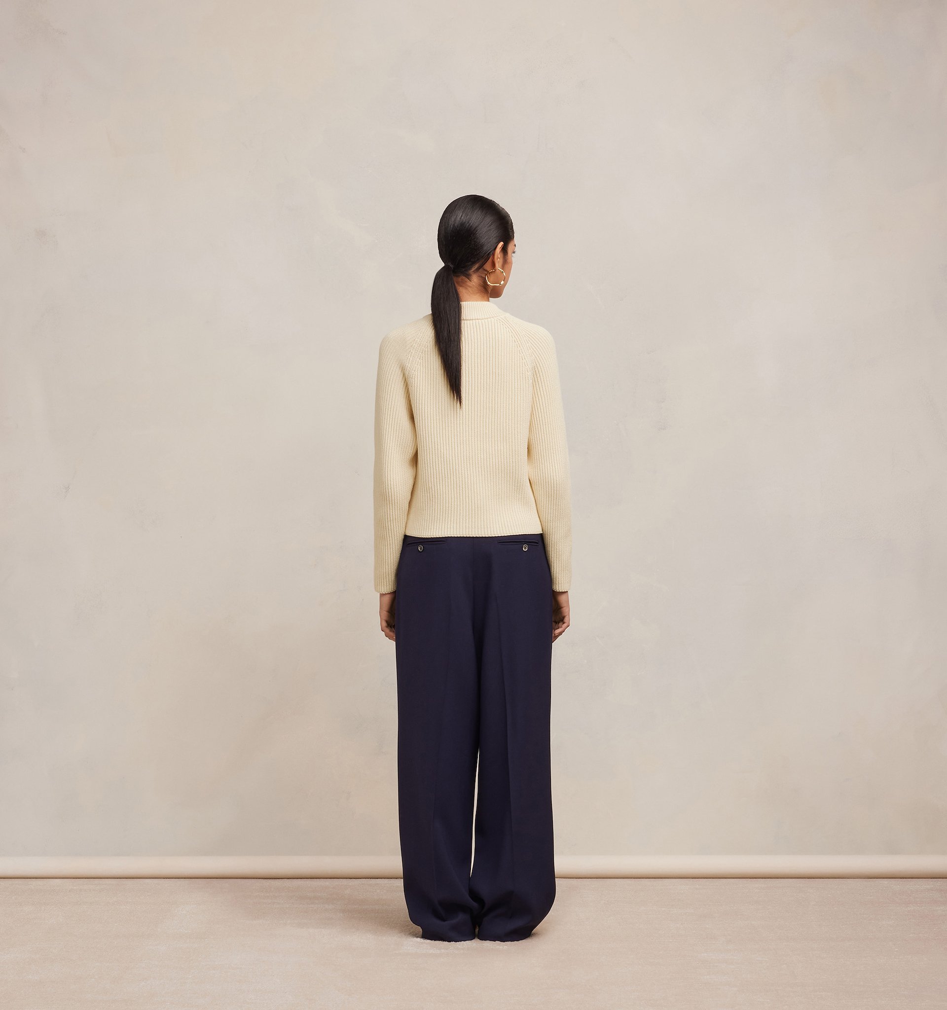 AMI ALEXANDRE MATTIUSSI AMI PARIS LOGO PATCH CREWNECK JUMPER