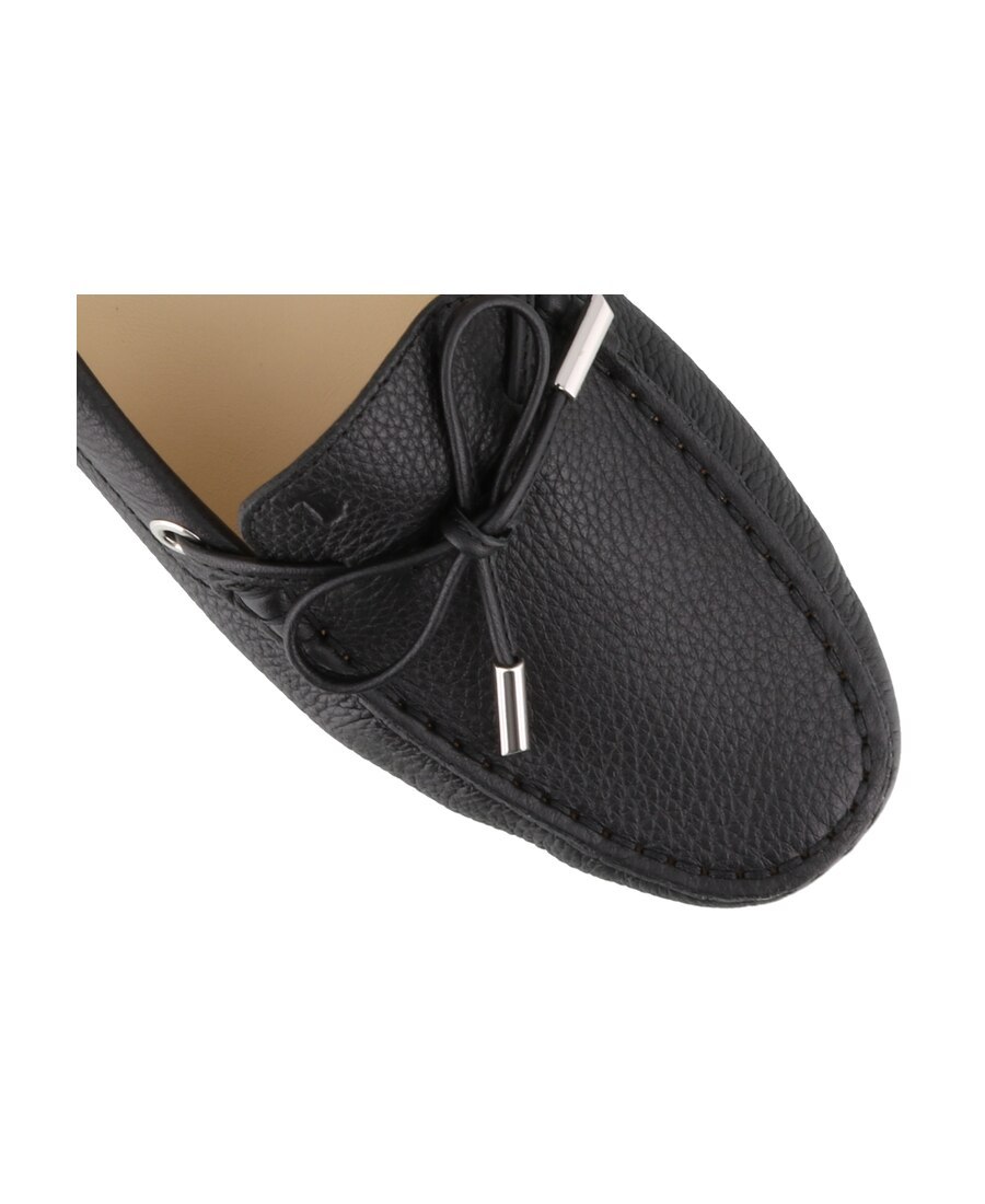 Tod's Pebbled Leather Loafers In Black
