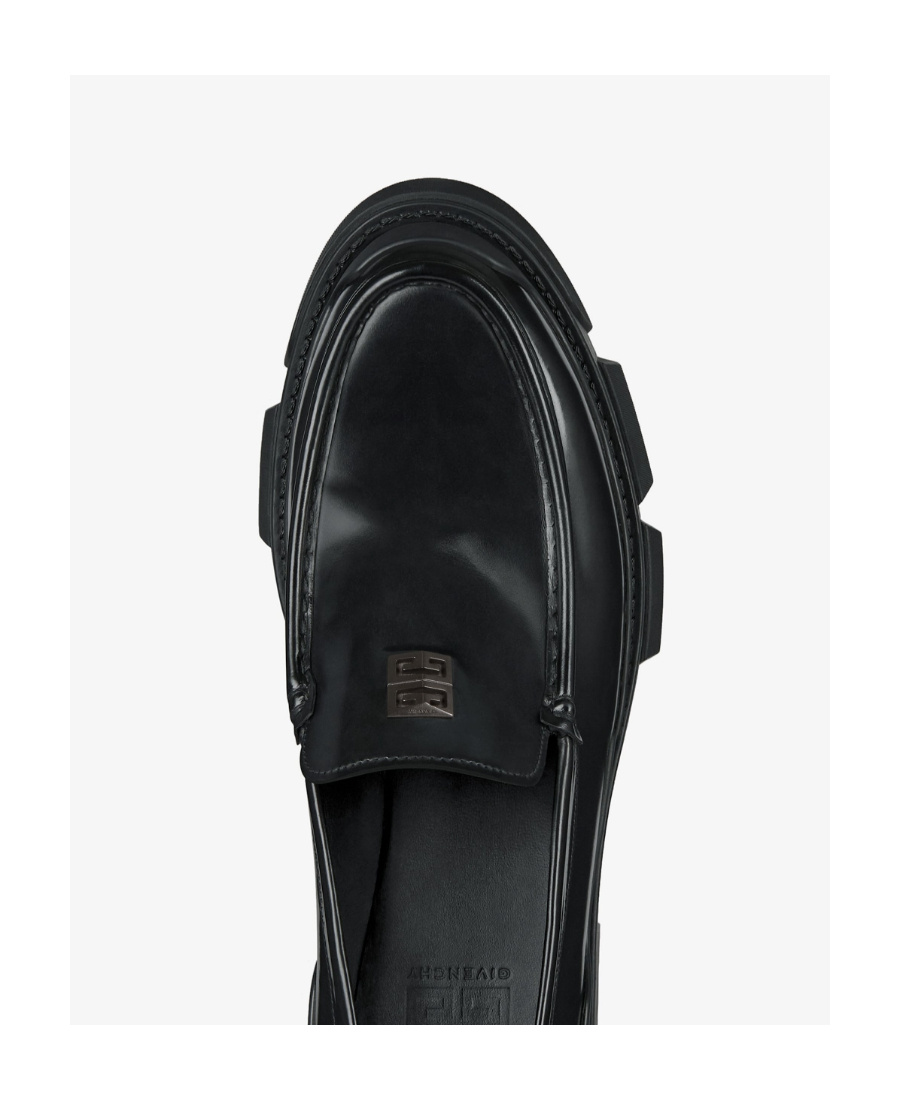 Givenchy Embossed-logo Loafers In Black