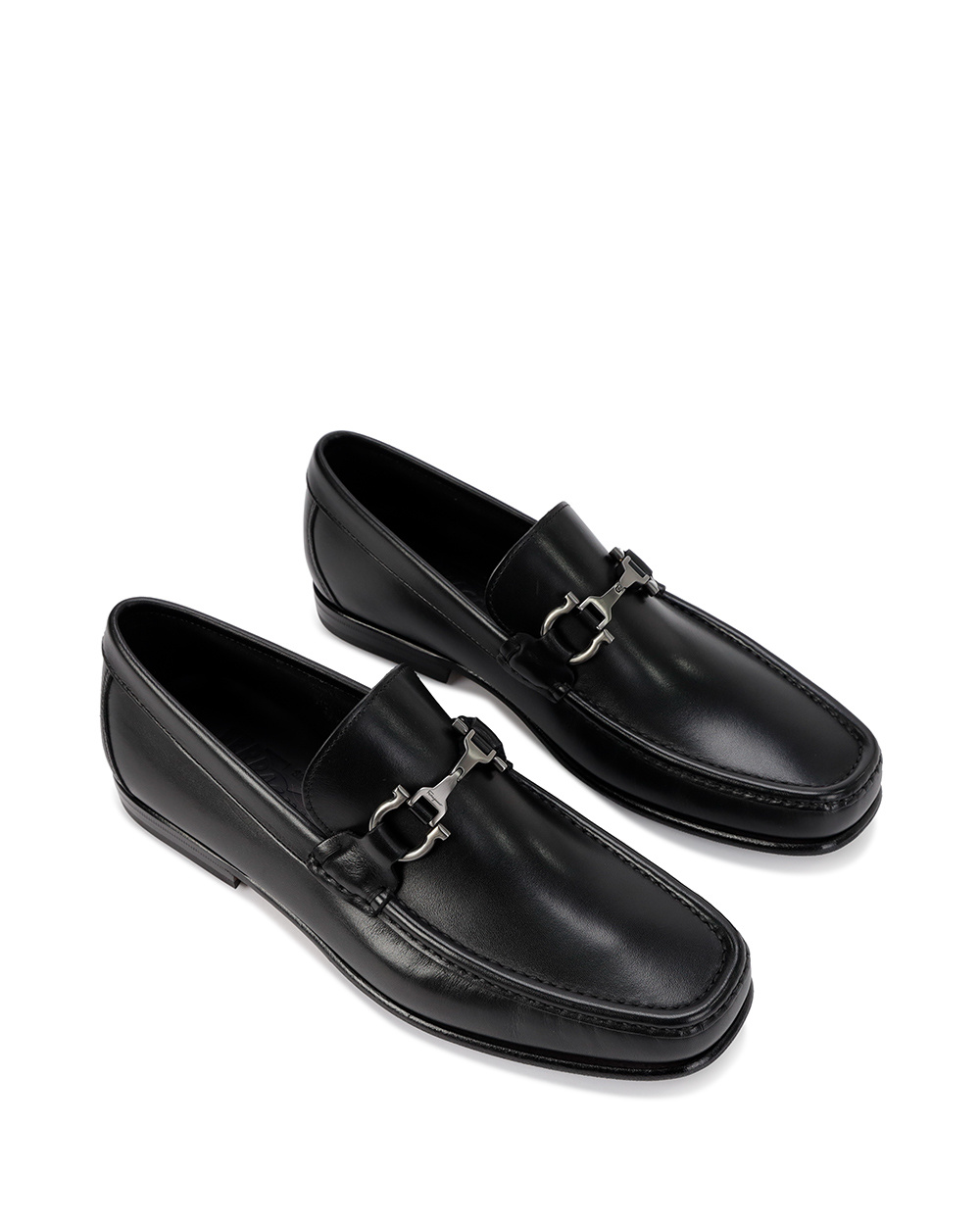 Ferragamo Leather David Loafer With Gancini Hook For Men In Black
