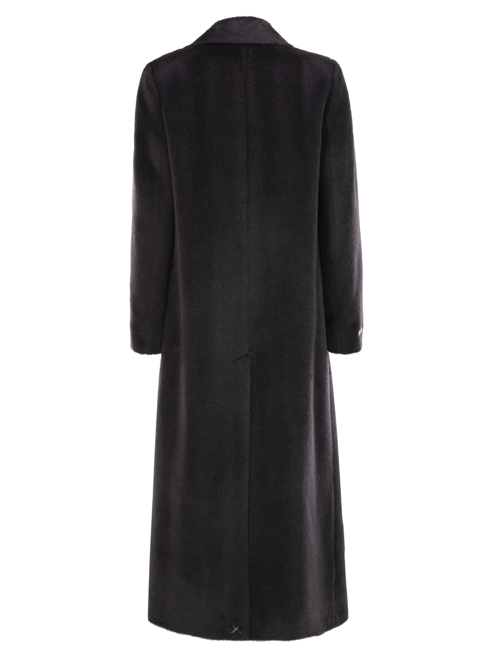 Peserico Long-haired Coat In Alpaca And Wool In Black