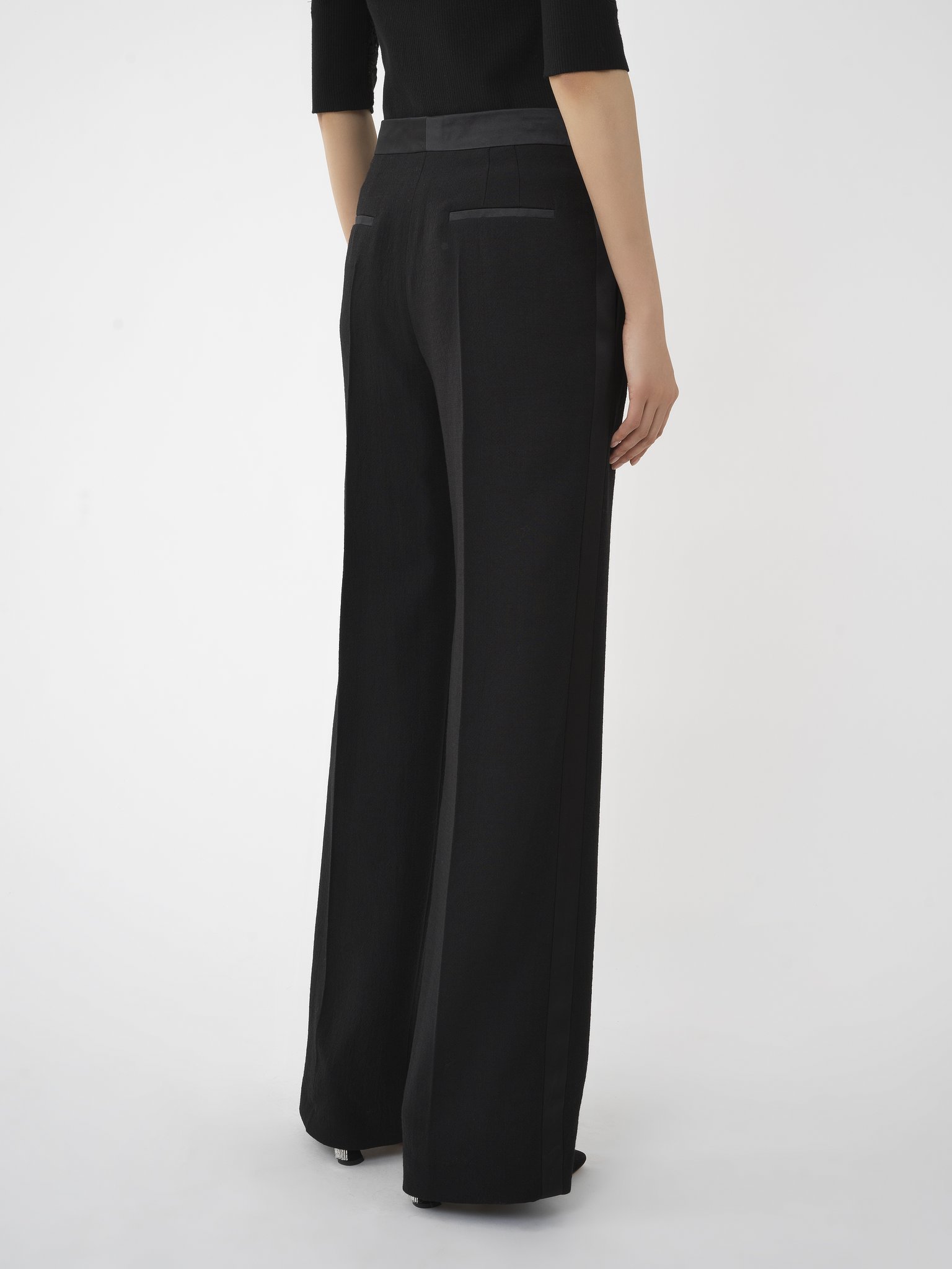 Shop Chloé Straight-leg Trousers In Black