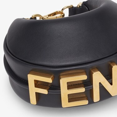 Fendi Hobo Graphy Black Leather Handbag With Metal Logo Woman In Black