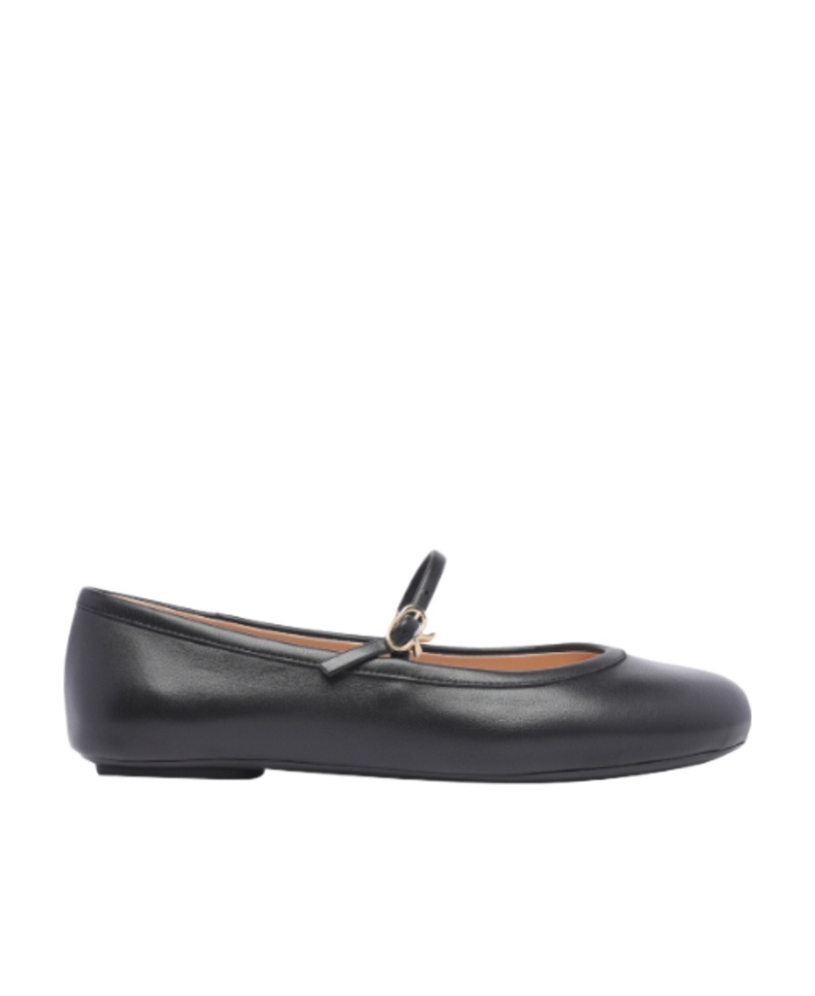 Shop Gianvito Rossi Carla Leather Ballerina Shoes In Black