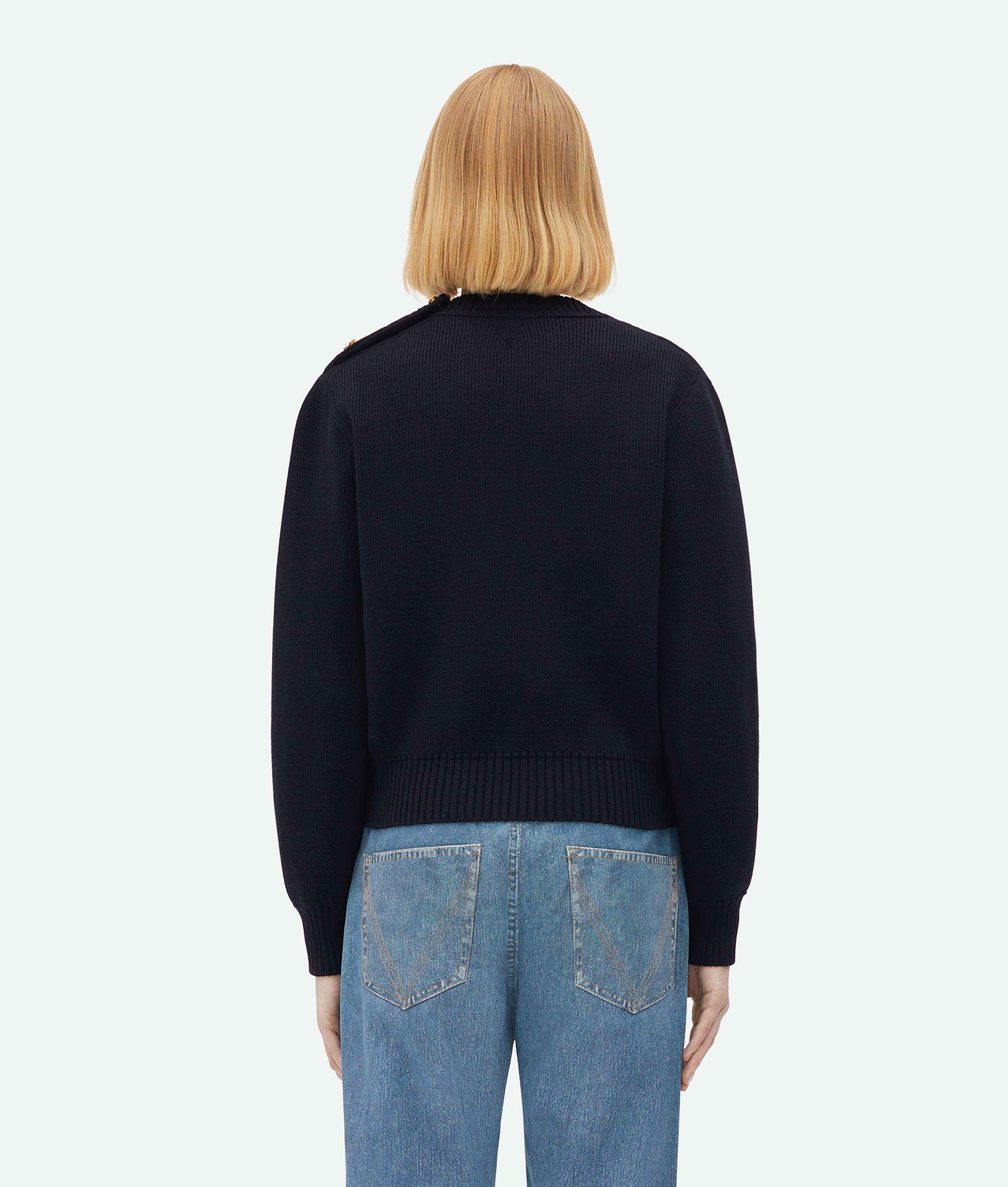 Bottega Veneta Round Neck Woolen Sweater In Black