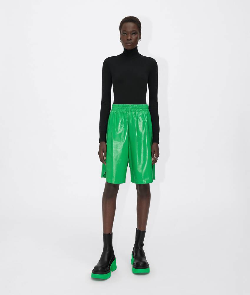 BOTTEGA VENETA KNEE-LENGTH LEATHER SHORTS 