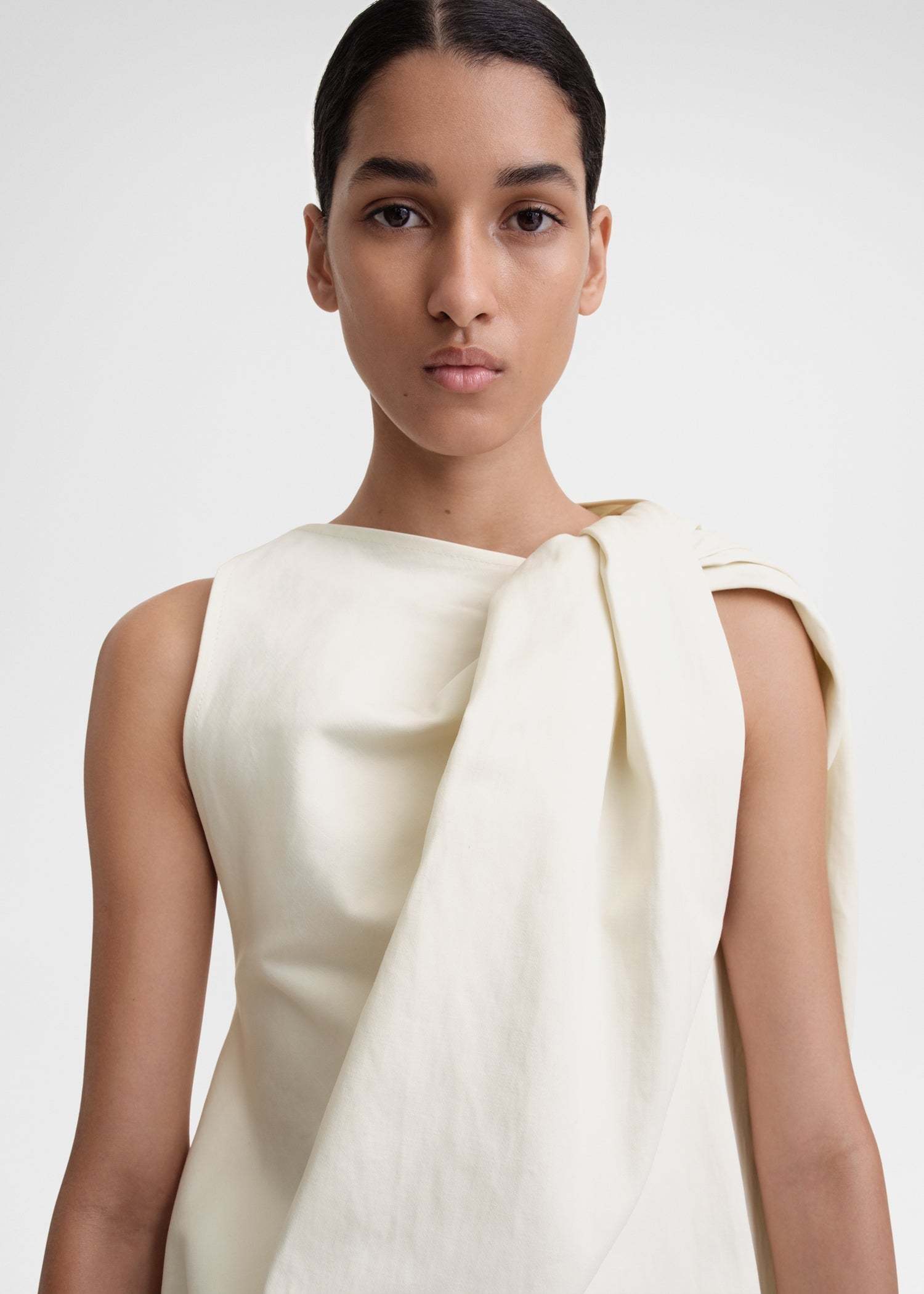 Totême Shoulder-twist Tank Top In White
