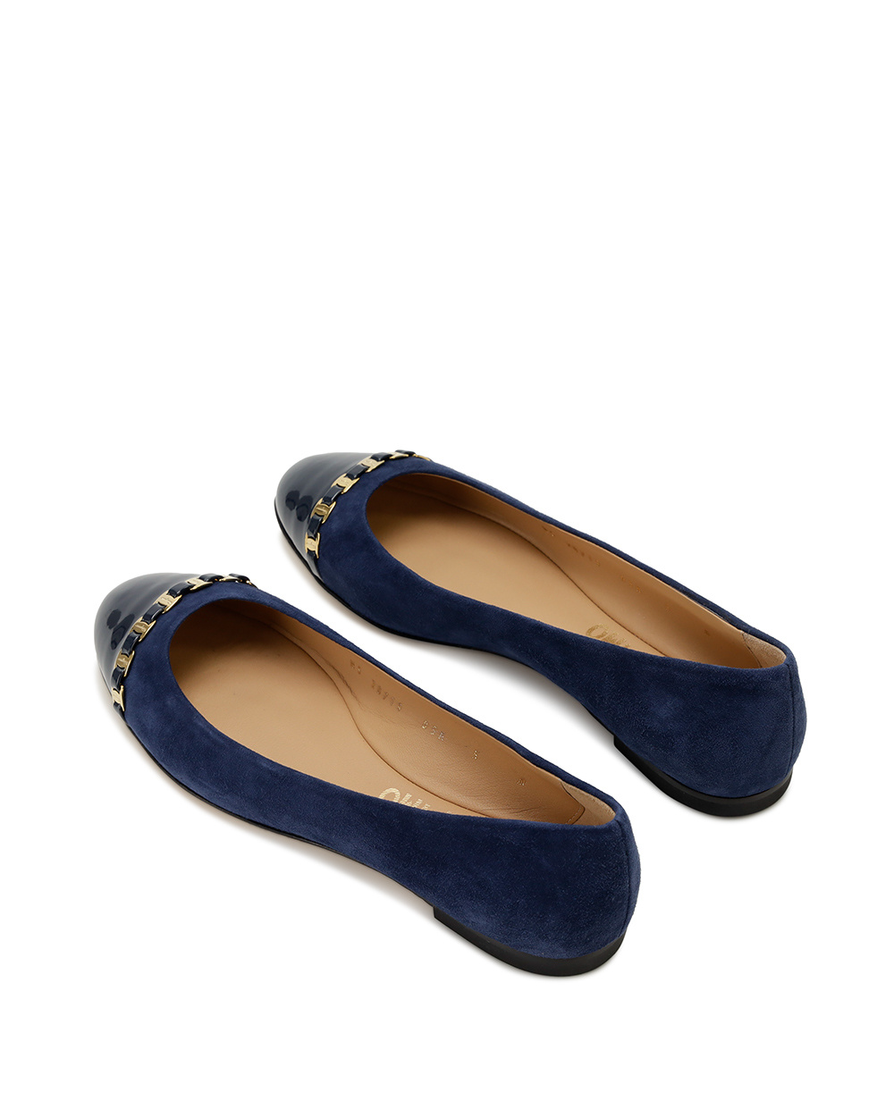 Ferragamo Round Head Ballet Shoes In Black